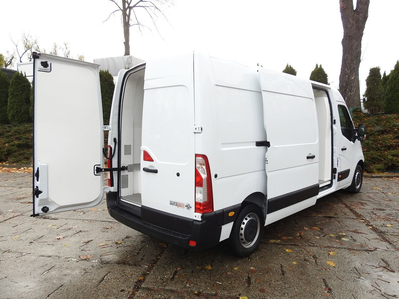 OPEL MOVANO - Dostavno vozilo hladnjača: slika OPEL MOVANO - Dostavno vozilo hladnjača OPEL MOVANO - Dostavno vozilo hladnjača: slika OPEL MOVANO - Dostavno vozilo hladnjača