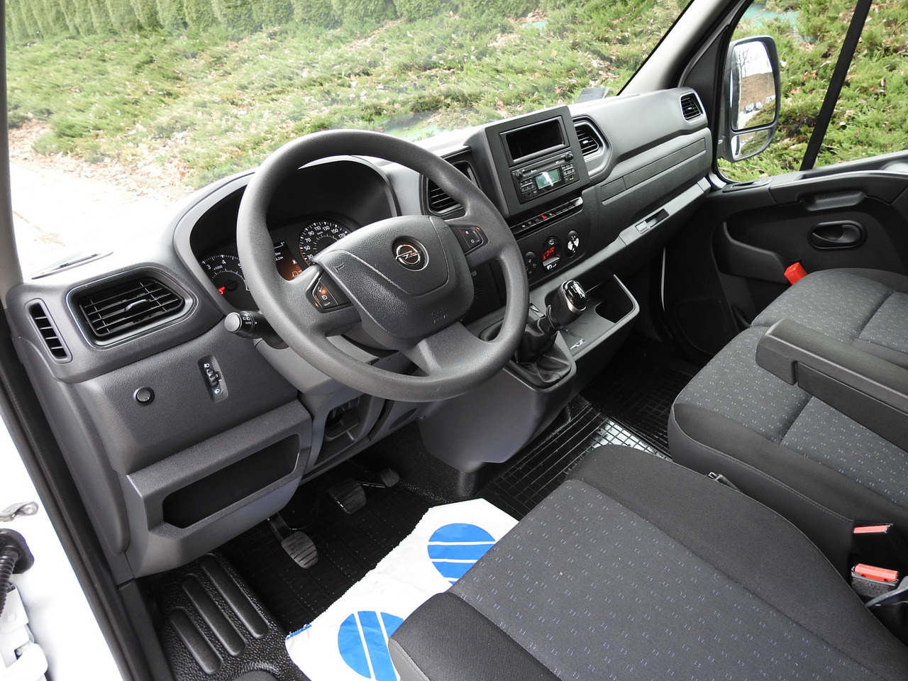 OPEL MOVANO TARPAULIN LIFT 10 PALLETS CRUISE CONTROL AIR CONDITIONING LED LIGHTS PNEUMATICS TWIN WHEELS 165HP - Dostavno vozilo s ceradom: slika OPEL MOVANO TARPAULIN LIFT 10 PALLETS CRUISE CONTROL AIR CONDITIONING LED LIGHTS PNEUMATICS TWIN WHEELS 165HP - Dostavno vozilo s ceradom OPEL MOVANO TARPAULIN LIFT 10 PALLETS CRUISE CONTROL AIR CONDITIONING LED LIGHTS PNEUMATICS TWIN WHEELS 165HP - Dostavno vozilo s ceradom: slika OPEL MOVANO TARPAULIN LIFT 10 PALLETS CRUISE CONTROL AIR CONDITIONING LED LIGHTS PNEUMATICS TWIN WHEELS 165HP - Dostavno vozilo s ceradom