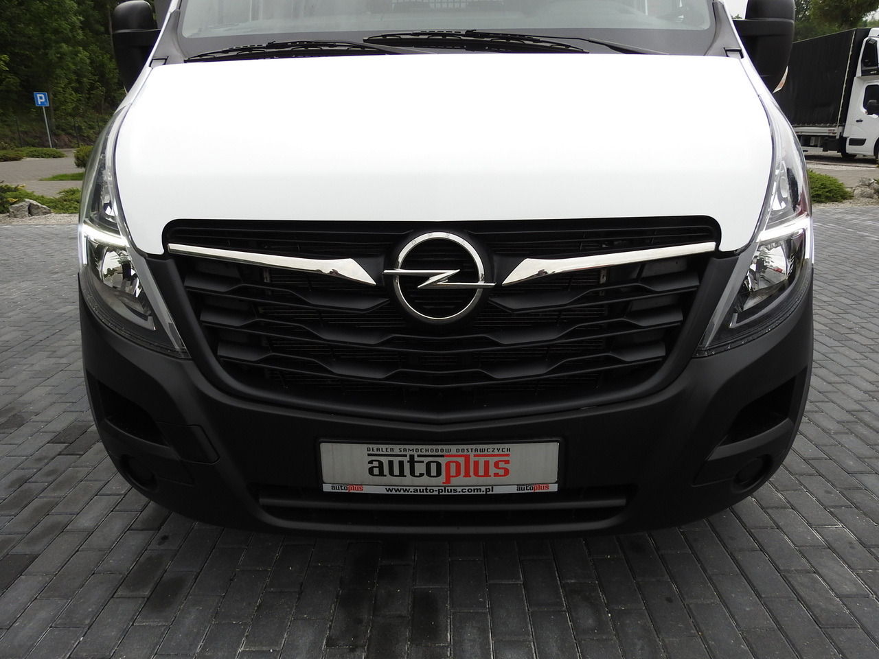 OPEL MOVANO TIPPER DOUBLE CABIN DOKA 6 SEATS CRUISE CONTROL LED LIGHTS AIR CONDITIONING 145HP - Mali kamion kiper: slika OPEL MOVANO TIPPER DOUBLE CABIN DOKA 6 SEATS CRUISE CONTROL LED LIGHTS AIR CONDITIONING 145HP - Mali kamion kiper OPEL MOVANO TIPPER DOUBLE CABIN DOKA 6 SEATS CRUISE CONTROL LED LIGHTS AIR CONDITIONING 145HP - Mali kamion kiper: slika OPEL MOVANO TIPPER DOUBLE CABIN DOKA 6 SEATS CRUISE CONTROL LED LIGHTS AIR CONDITIONING 145HP - Mali kamion kiper