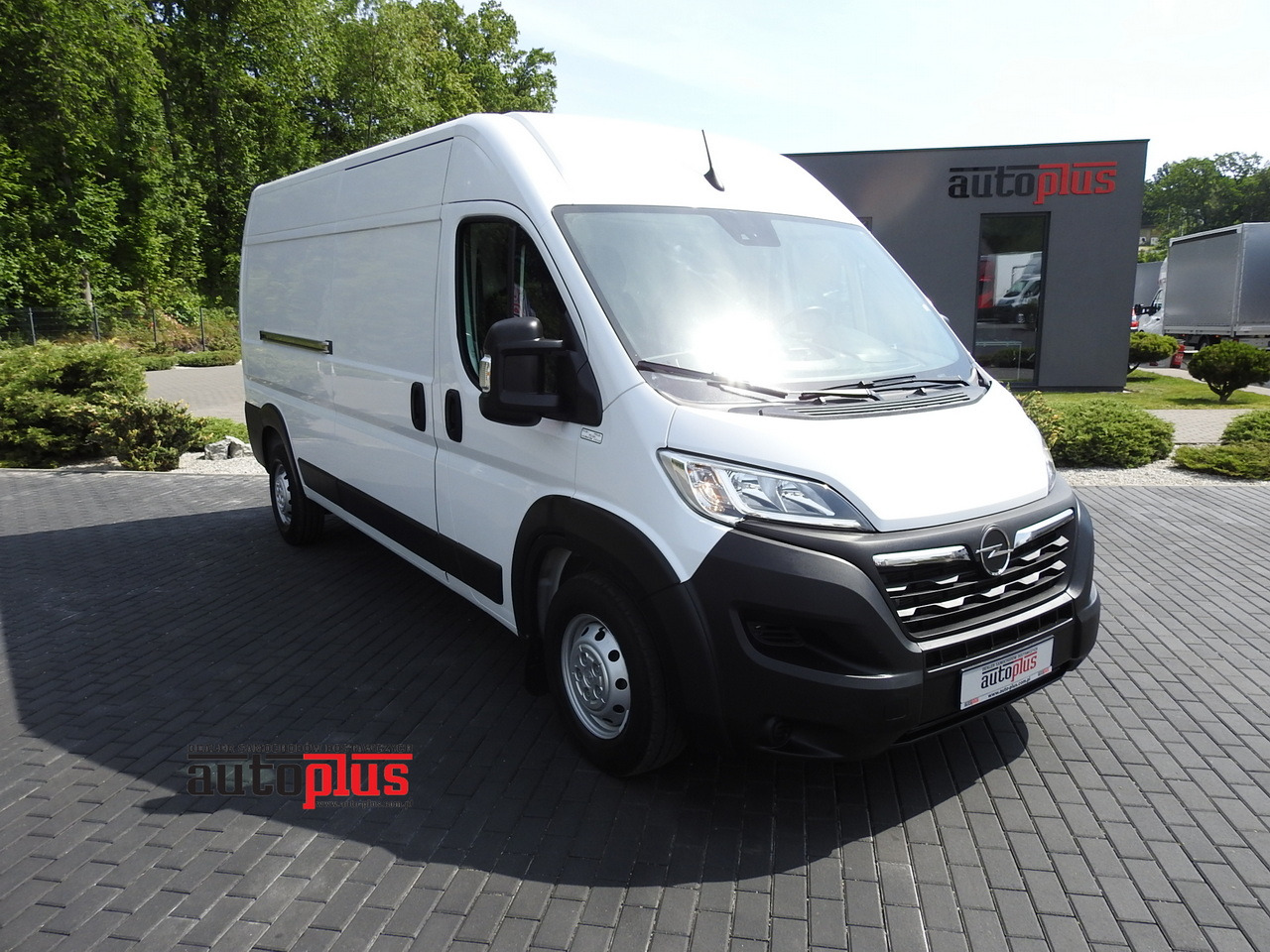 OPEL MOVANO VAN CRUISE CONTROL AIR CONDITIONING 140HP - Furgon: slika OPEL MOVANO VAN CRUISE CONTROL AIR CONDITIONING 140HP - Furgon OPEL MOVANO VAN CRUISE CONTROL AIR CONDITIONING 140HP - Furgon: slika OPEL MOVANO VAN CRUISE CONTROL AIR CONDITIONING 140HP - Furgon