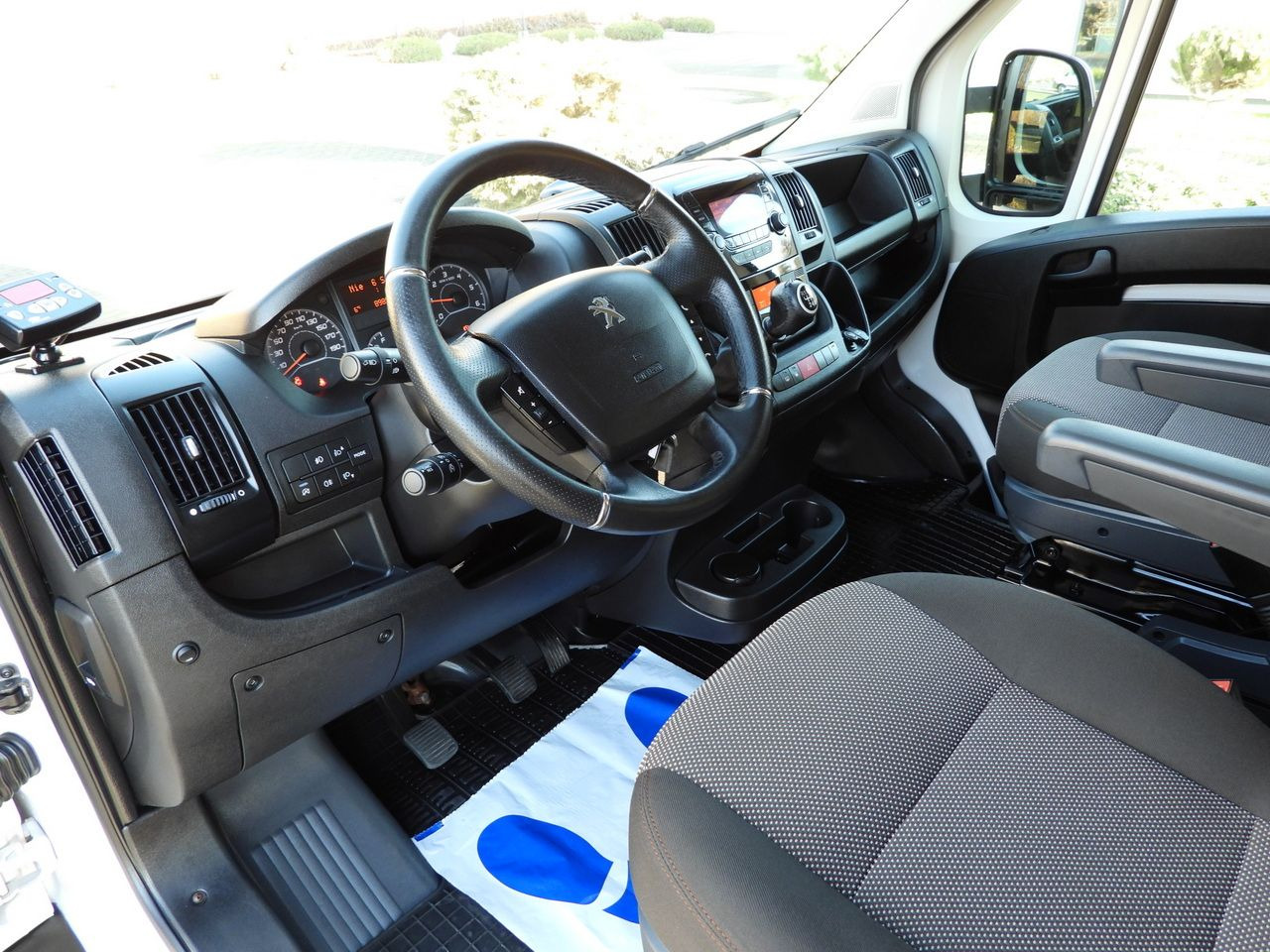 PEUGEOT BOXER REGRIGERATOR BOX 0*C 8 PALLETS CRUISE CONTROL LED LIGHTS AIR CONDITIONING 165HP - Dostavno vozilo hladnjača: slika PEUGEOT BOXER REGRIGERATOR BOX 0*C 8 PALLETS CRUISE CONTROL LED LIGHTS AIR CONDITIONING 165HP - Dostavno vozilo hladnjača PEUGEOT BOXER REGRIGERATOR BOX 0*C 8 PALLETS CRUISE CONTROL LED LIGHTS AIR CONDITIONING 165HP - Dostavno vozilo hladnjača: slika PEUGEOT BOXER REGRIGERATOR BOX 0*C 8 PALLETS CRUISE CONTROL LED LIGHTS AIR CONDITIONING 165HP - Dostavno vozilo hladnjača