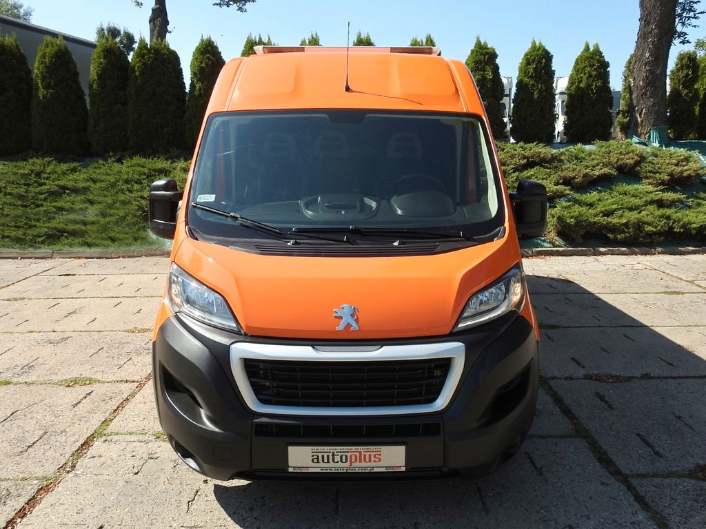 Peugeot BOXER KASTENWAGEN DOPPELKABINE 7 SITZE - Furgon, Dostavno vozilo s dvostrukom kabinom: slika Peugeot BOXER KASTENWAGEN DOPPELKABINE 7 SITZE - Furgon, Dostavno vozilo s dvostrukom kabinom Peugeot BOXER KASTENWAGEN DOPPELKABINE 7 SITZE - Furgon, Dostavno vozilo s dvostrukom kabinom: slika Peugeot BOXER KASTENWAGEN DOPPELKABINE 7 SITZE - Furgon, Dostavno vozilo s dvostrukom kabinom
