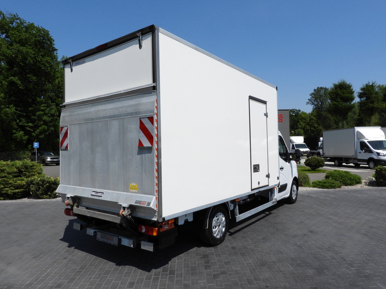 RENAULT MASTER BOX LIFT 8 PALLETS CRUISE CONTROL LED LIGHTS AIR CONDITIONING 165HP - Dostavno vozilo sa zatvorenim sandukom: slika RENAULT MASTER BOX LIFT 8 PALLETS CRUISE CONTROL LED LIGHTS AIR CONDITIONING 165HP - Dostavno vozilo sa zatvorenim sandukom RENAULT MASTER BOX LIFT 8 PALLETS CRUISE CONTROL LED LIGHTS AIR CONDITIONING 165HP - Dostavno vozilo sa zatvorenim sandukom: slika RENAULT MASTER BOX LIFT 8 PALLETS CRUISE CONTROL LED LIGHTS AIR CONDITIONING 165HP - Dostavno vozilo sa zatvorenim sandukom