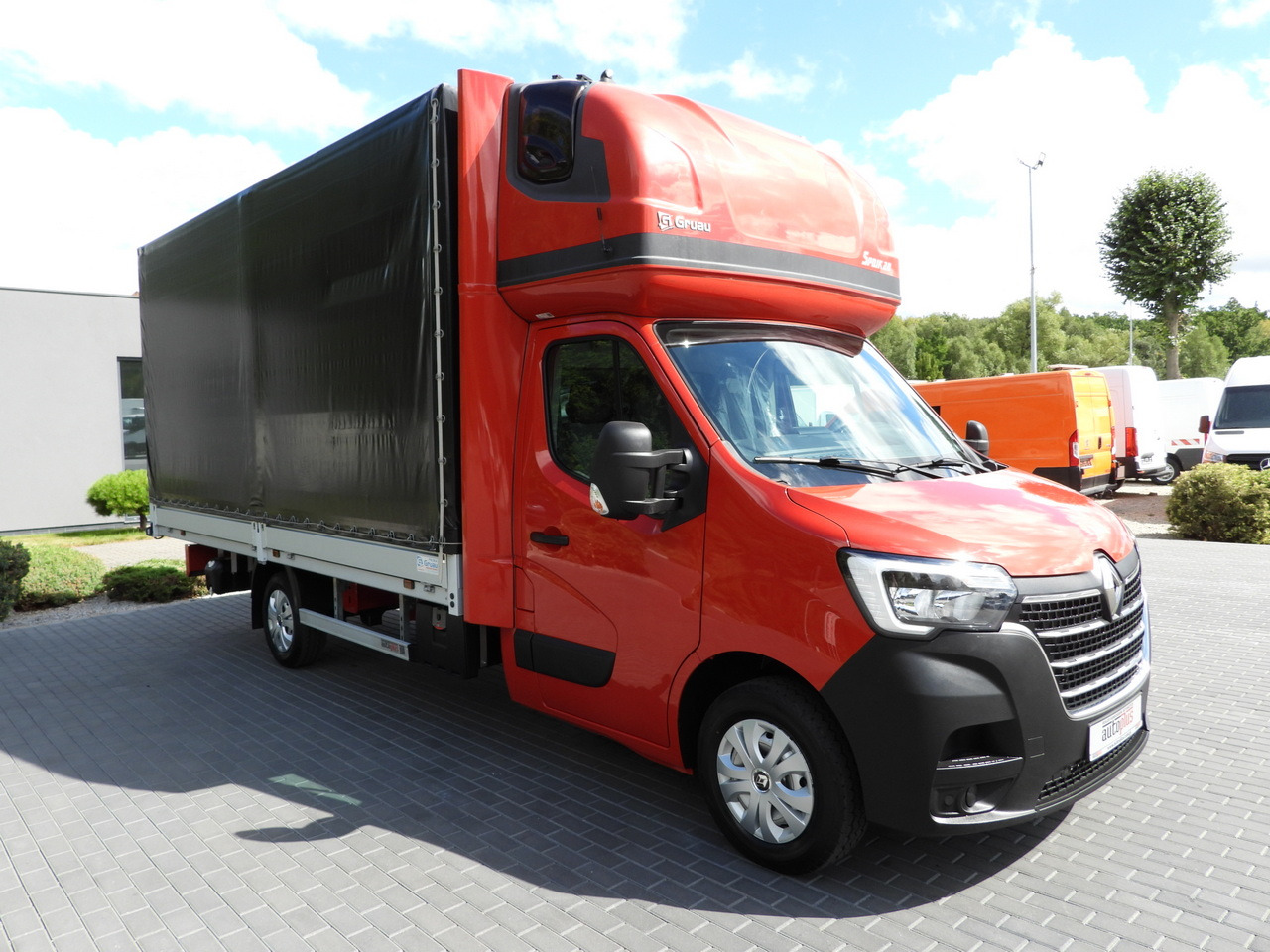 RENAULT MASTER TARPAULIN 10 PALLETS WEBASTO CRUISE CONTROL LED LIGHTS AIR CONDITIONING 165HP - Dostavno vozilo s ceradom: slika RENAULT MASTER TARPAULIN 10 PALLETS WEBASTO CRUISE CONTROL LED LIGHTS AIR CONDITIONING 165HP - Dostavno vozilo s ceradom RENAULT MASTER TARPAULIN 10 PALLETS WEBASTO CRUISE CONTROL LED LIGHTS AIR CONDITIONING 165HP - Dostavno vozilo s ceradom: slika RENAULT MASTER TARPAULIN 10 PALLETS WEBASTO CRUISE CONTROL LED LIGHTS AIR CONDITIONING 165HP - Dostavno vozilo s ceradom