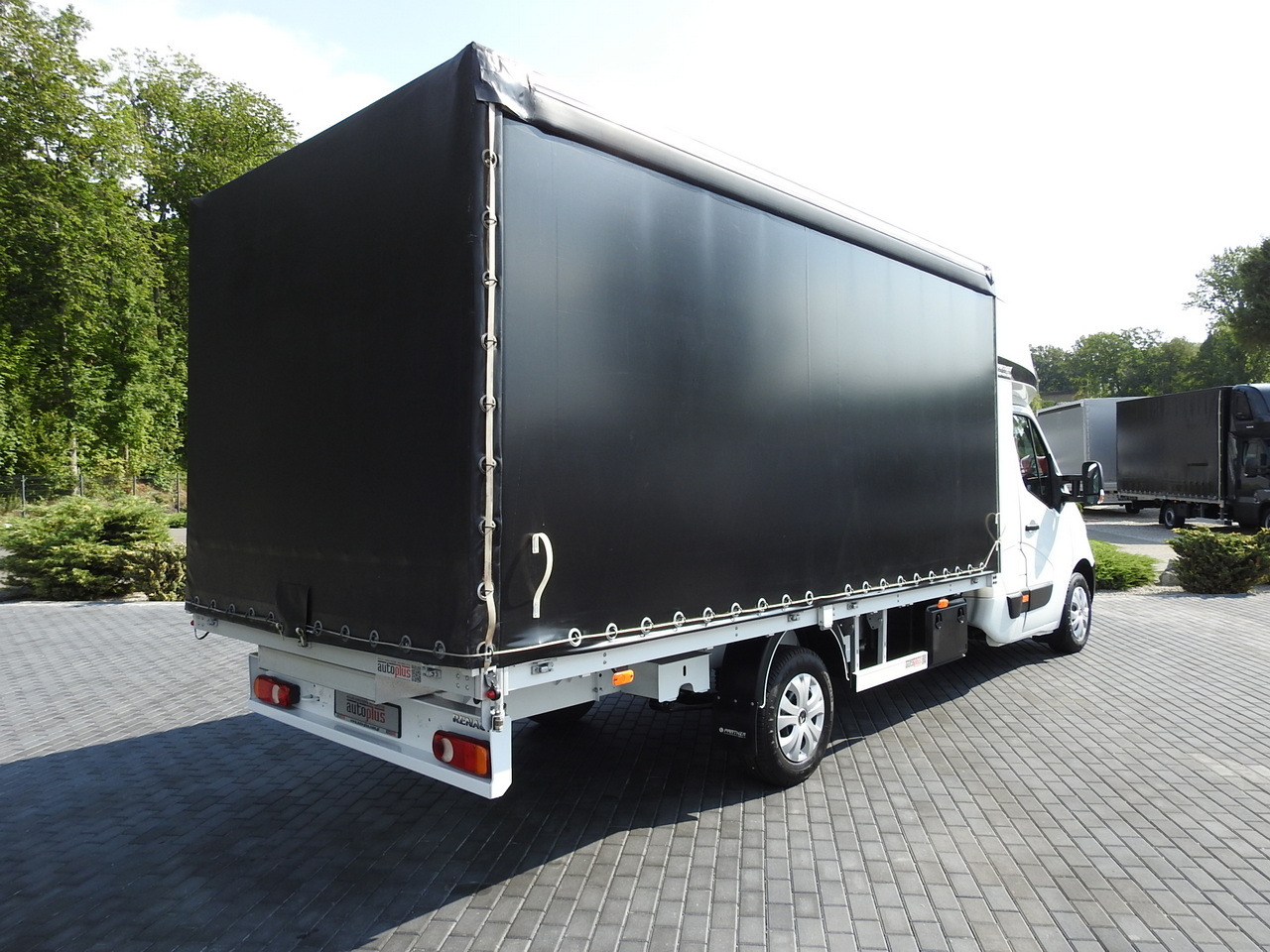 RENAULT MASTER TARPAULIN 8 PALLETS CRUISE CONTROL AIR CONDITIONING 170HP - Dostavno vozilo s ceradom: slika RENAULT MASTER TARPAULIN 8 PALLETS CRUISE CONTROL AIR CONDITIONING 170HP - Dostavno vozilo s ceradom RENAULT MASTER TARPAULIN 8 PALLETS CRUISE CONTROL AIR CONDITIONING 170HP - Dostavno vozilo s ceradom: slika RENAULT MASTER TARPAULIN 8 PALLETS CRUISE CONTROL AIR CONDITIONING 170HP - Dostavno vozilo s ceradom