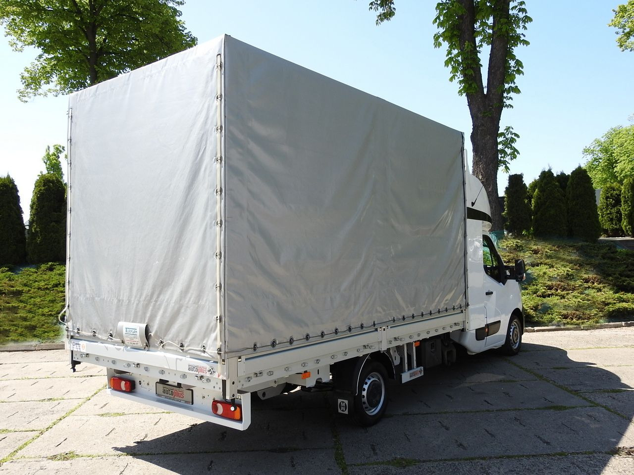 RENAULT MASTER TARPAULIN 8 PALLETS WEBASTO CRUISE CONTROL LED LIGHTS PNEUMATICS 165HP - Dostavno vozilo s ceradom: slika RENAULT MASTER TARPAULIN 8 PALLETS WEBASTO CRUISE CONTROL LED LIGHTS PNEUMATICS 165HP - Dostavno vozilo s ceradom RENAULT MASTER TARPAULIN 8 PALLETS WEBASTO CRUISE CONTROL LED LIGHTS PNEUMATICS 165HP - Dostavno vozilo s ceradom: slika RENAULT MASTER TARPAULIN 8 PALLETS WEBASTO CRUISE CONTROL LED LIGHTS PNEUMATICS 165HP - Dostavno vozilo s ceradom