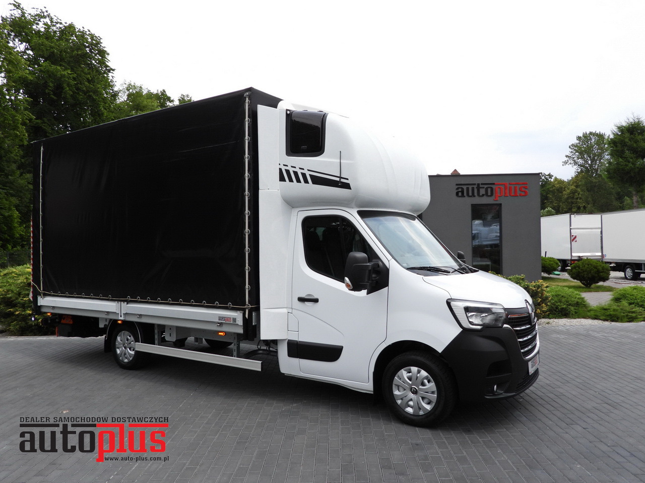 RENAULT MASTER TARPAULIN LIFT 10 PALLETS WEBASTO CRUISE CONTROL LED LIGHTS PNEUMATICS AIR CONDITIONING 165HP - Dostavno vozilo s ceradom: slika RENAULT MASTER TARPAULIN LIFT 10 PALLETS WEBASTO CRUISE CONTROL LED LIGHTS PNEUMATICS AIR CONDITIONING 165HP - Dostavno vozilo s ceradom RENAULT MASTER TARPAULIN LIFT 10 PALLETS WEBASTO CRUISE CONTROL LED LIGHTS PNEUMATICS AIR CONDITIONING 165HP - Dostavno vozilo s ceradom: slika RENAULT MASTER TARPAULIN LIFT 10 PALLETS WEBASTO CRUISE CONTROL LED LIGHTS PNEUMATICS AIR CONDITIONING 165HP - Dostavno vozilo s ceradom