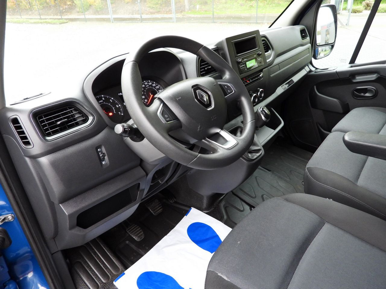 RENAULT MASTER TARPAULIN LIFT 8 PALLETS WEBASTO CRUISE CONTROL LED LIGHTS AIR CONDITIONING 165HP - Dostavno vozilo s ceradom: slika RENAULT MASTER TARPAULIN LIFT 8 PALLETS WEBASTO CRUISE CONTROL LED LIGHTS AIR CONDITIONING 165HP - Dostavno vozilo s ceradom RENAULT MASTER TARPAULIN LIFT 8 PALLETS WEBASTO CRUISE CONTROL LED LIGHTS AIR CONDITIONING 165HP - Dostavno vozilo s ceradom: slika RENAULT MASTER TARPAULIN LIFT 8 PALLETS WEBASTO CRUISE CONTROL LED LIGHTS AIR CONDITIONING 165HP - Dostavno vozilo s ceradom