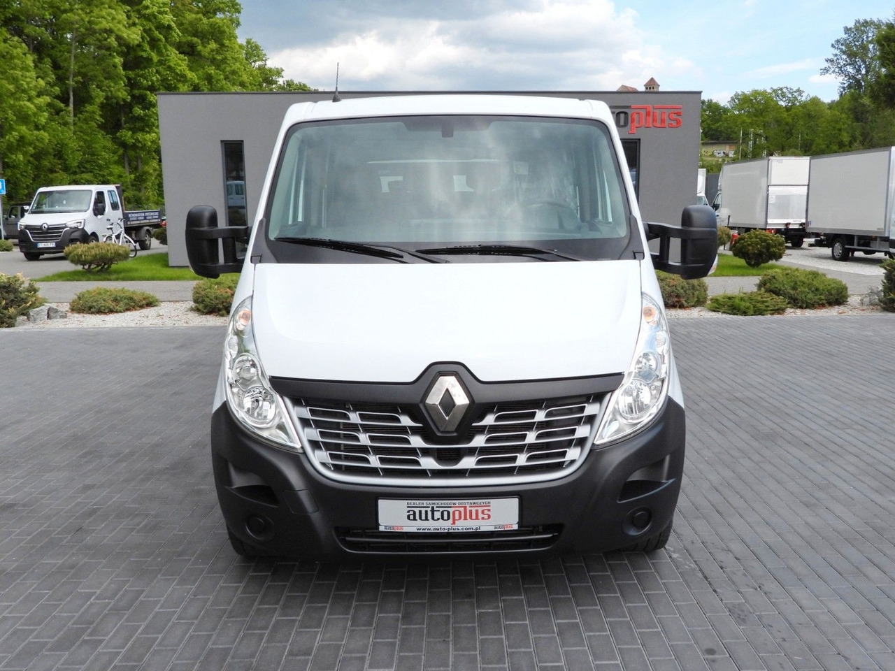 Renault MASTER PRITSCHE DOPPELKABINE DOKA 7 SITZE - Dostavno vozilo s ravnom platformom, Dostavno vozilo s dvostrukom kabinom: slika Renault MASTER PRITSCHE DOPPELKABINE DOKA 7 SITZE - Dostavno vozilo s ravnom platformom, Dostavno vozilo s dvostrukom kabinom Renault MASTER PRITSCHE DOPPELKABINE DOKA 7 SITZE - Dostavno vozilo s ravnom platformom, Dostavno vozilo s dvostrukom kabinom: slika Renault MASTER PRITSCHE DOPPELKABINE DOKA 7 SITZE - Dostavno vozilo s ravnom platformom, Dostavno vozilo s dvostrukom kabinom