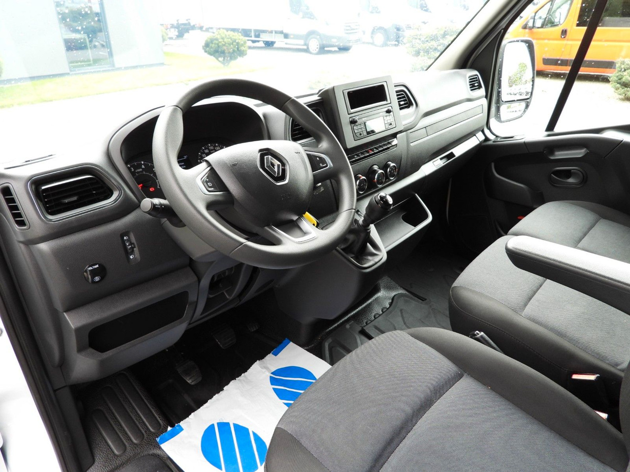 Renault MASTER PRITSCHE PLANE 10 PALETTEN WEBASTO A/C - Dostavno vozilo s ceradom: slika Renault MASTER PRITSCHE PLANE 10 PALETTEN WEBASTO A/C - Dostavno vozilo s ceradom Renault MASTER PRITSCHE PLANE 10 PALETTEN WEBASTO A/C - Dostavno vozilo s ceradom: slika Renault MASTER PRITSCHE PLANE 10 PALETTEN WEBASTO A/C - Dostavno vozilo s ceradom