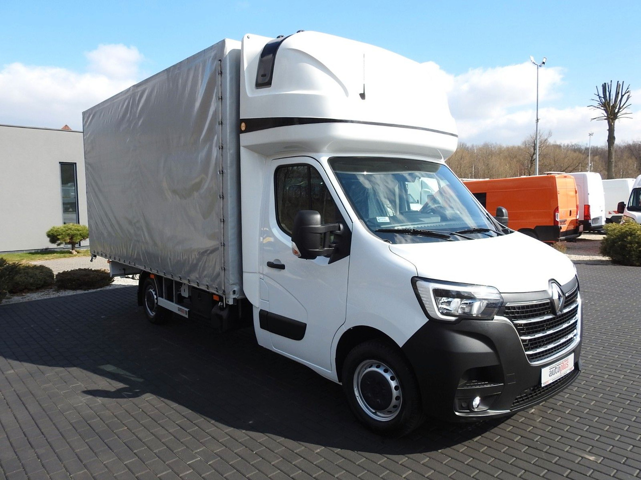 Renault MASTER PRITSCHE PLANE 10 PALETTEN WEBASTO - Dostavno vozilo s ceradom: slika Renault MASTER PRITSCHE PLANE 10 PALETTEN WEBASTO - Dostavno vozilo s ceradom Renault MASTER PRITSCHE PLANE 10 PALETTEN WEBASTO - Dostavno vozilo s ceradom: slika Renault MASTER PRITSCHE PLANE 10 PALETTEN WEBASTO - Dostavno vozilo s ceradom