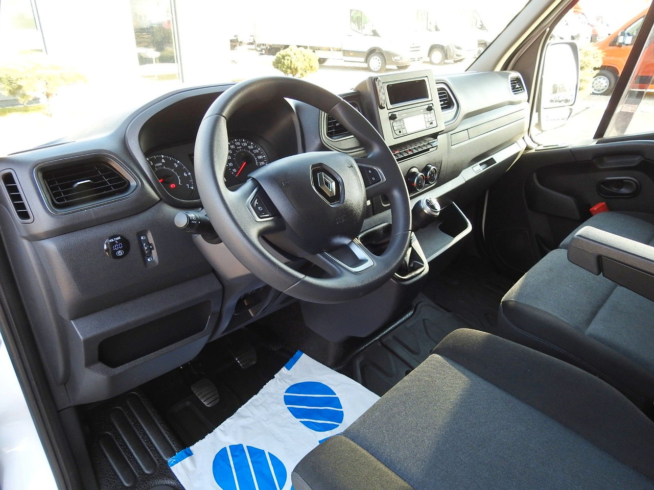 Renault MASTER PRITSCHE PLANE 10 PALETTEN WEBASTO - Dostavno vozilo s ceradom: slika Renault MASTER PRITSCHE PLANE 10 PALETTEN WEBASTO - Dostavno vozilo s ceradom Renault MASTER PRITSCHE PLANE 10 PALETTEN WEBASTO - Dostavno vozilo s ceradom: slika Renault MASTER PRITSCHE PLANE 10 PALETTEN WEBASTO - Dostavno vozilo s ceradom