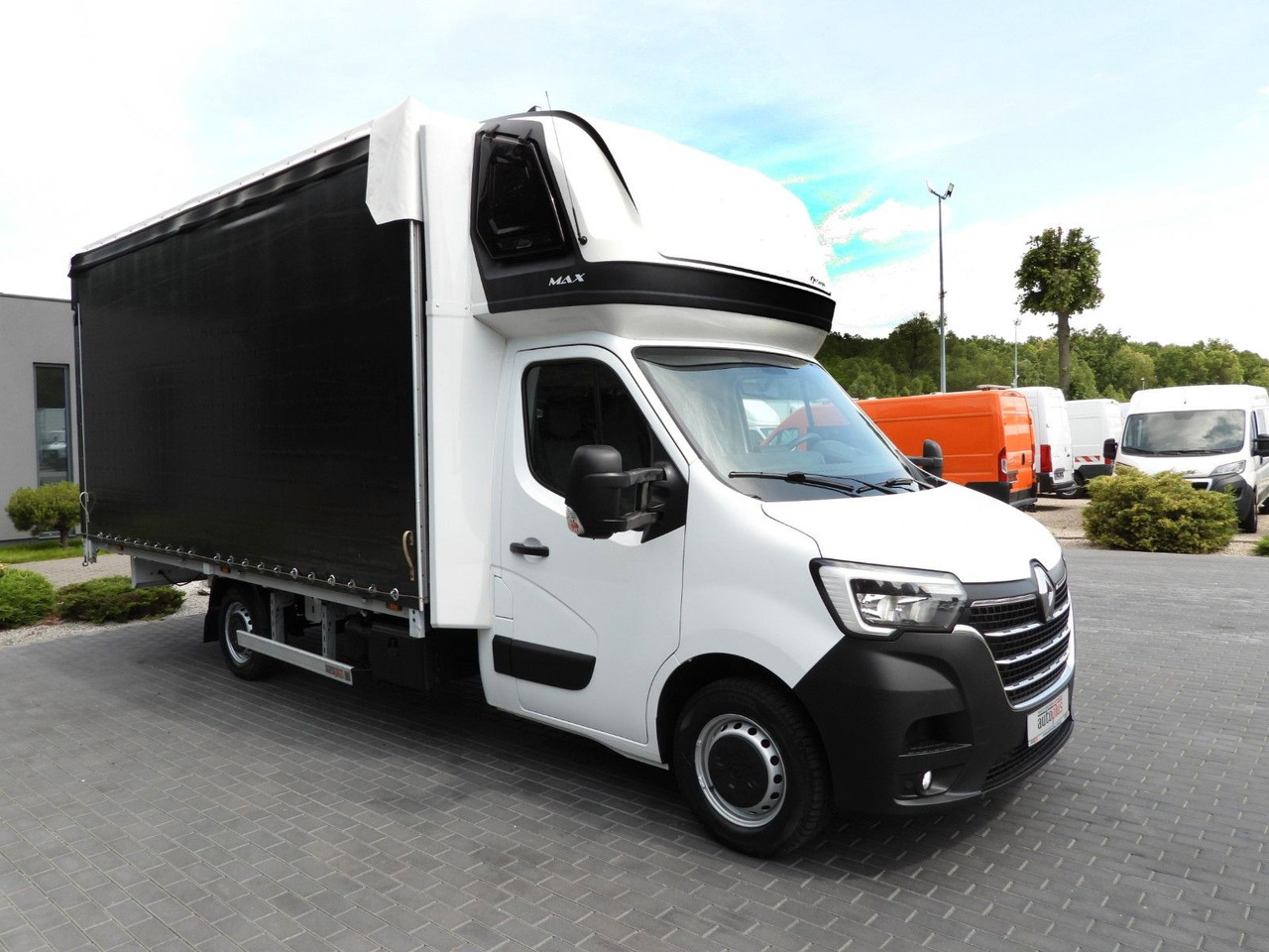 Renault MASTER PRITSCHE PLANE 12 PALETTEN WEBASTO A/C - Dostavno vozilo s ceradom: slika Renault MASTER PRITSCHE PLANE 12 PALETTEN WEBASTO A/C - Dostavno vozilo s ceradom Renault MASTER PRITSCHE PLANE 12 PALETTEN WEBASTO A/C - Dostavno vozilo s ceradom: slika Renault MASTER PRITSCHE PLANE 12 PALETTEN WEBASTO A/C - Dostavno vozilo s ceradom