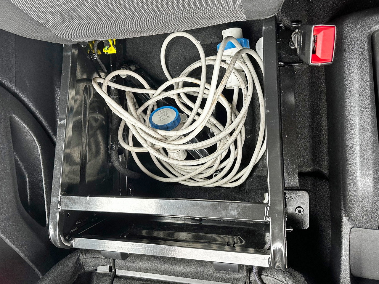 Dostavno vozilo hladnjača TOYOTA PROACE CITY REFRIGERATOR VAN -15*C POWER SUPPLY 230V CRUISE CONTROL AIR CONDITIONING 100HP: slika Dostavno vozilo hladnjača TOYOTA PROACE CITY REFRIGERATOR VAN -15*C POWER SUPPLY 230V CRUISE CONTROL AIR CONDITIONING 100HP Dostavno vozilo hladnjača TOYOTA PROACE CITY REFRIGERATOR VAN -15*C POWER SUPPLY 230V CRUISE CONTROL AIR CONDITIONING 100HP: slika Dostavno vozilo hladnjača TOYOTA PROACE CITY REFRIGERATOR VAN -15*C POWER SUPPLY 230V CRUISE CONTROL AIR CONDITIONING 100HP