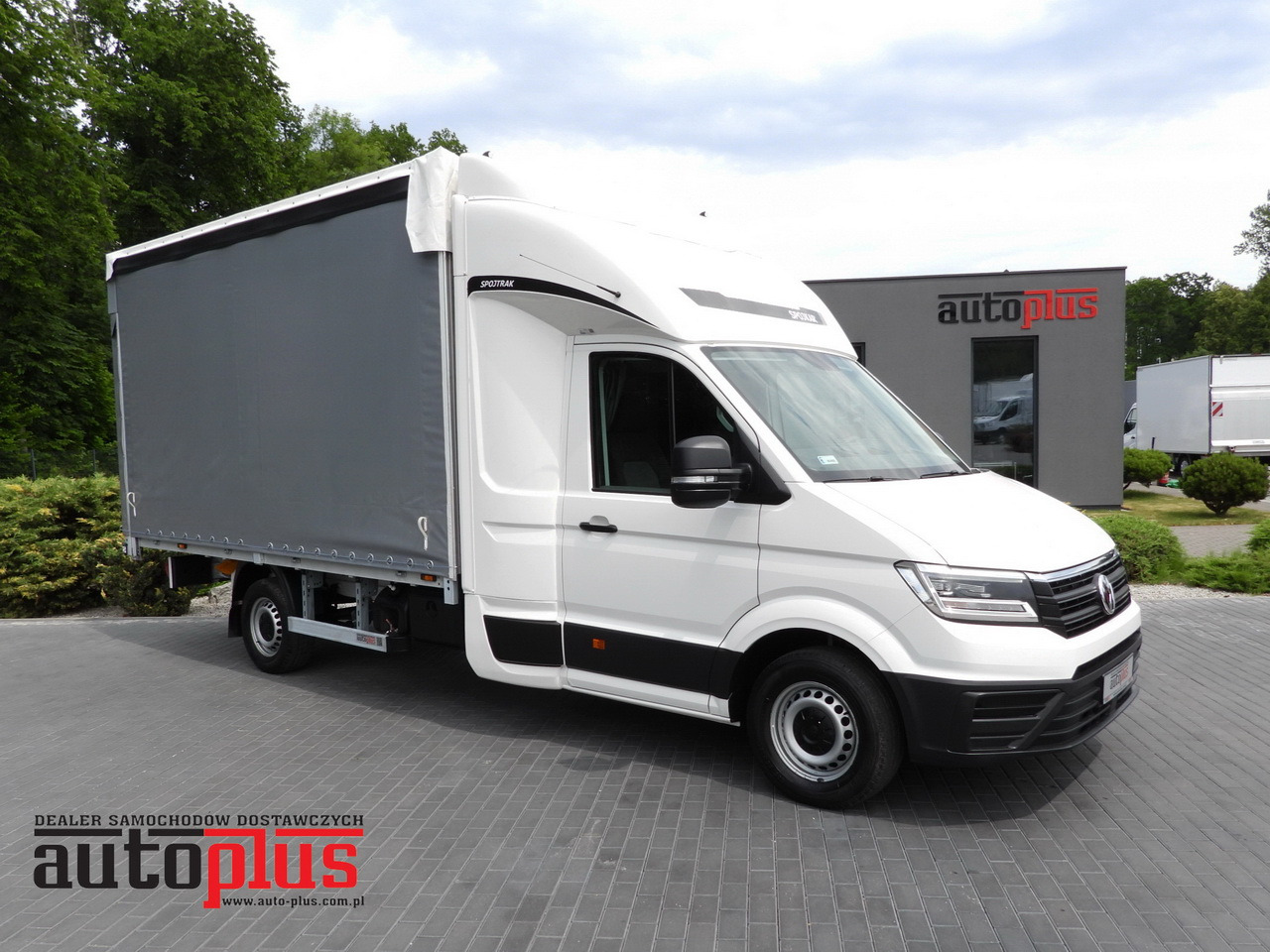 VOLKSWAGEN CRAFTER TARPAULIN 8 PALLETS CRUISE CONTROL LED LIGHTS AIR CONDITIONING 180HP - Dostavno vozilo s ceradom: slika VOLKSWAGEN CRAFTER TARPAULIN 8 PALLETS CRUISE CONTROL LED LIGHTS AIR CONDITIONING 180HP - Dostavno vozilo s ceradom VOLKSWAGEN CRAFTER TARPAULIN 8 PALLETS CRUISE CONTROL LED LIGHTS AIR CONDITIONING 180HP - Dostavno vozilo s ceradom: slika VOLKSWAGEN CRAFTER TARPAULIN 8 PALLETS CRUISE CONTROL LED LIGHTS AIR CONDITIONING 180HP - Dostavno vozilo s ceradom