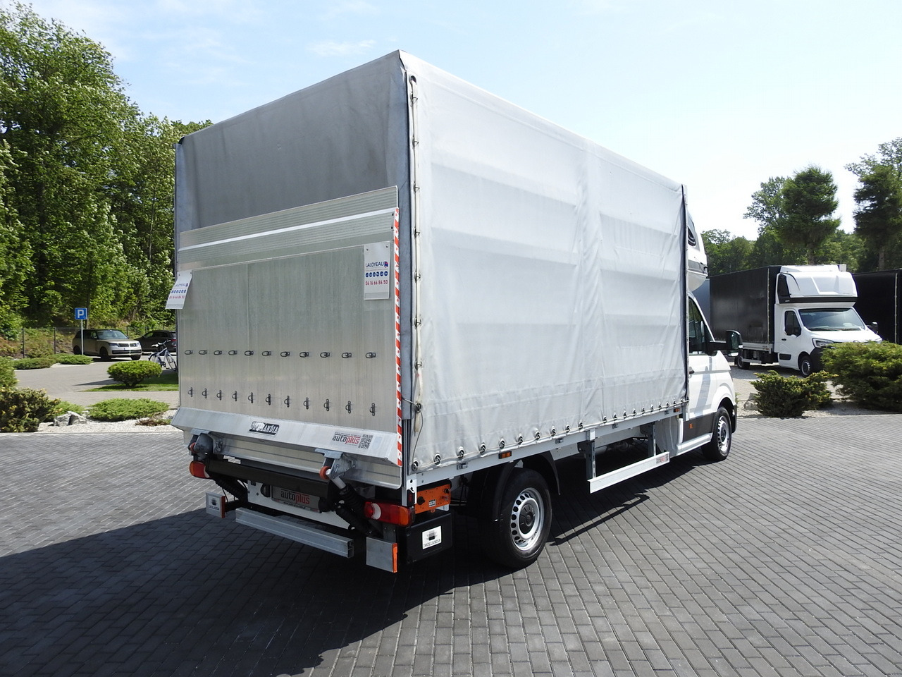 VOLKSWAGEN CRAFTER TARPAULIN LIFT 8 PALLETS WEBASTO CRUISE CONTROL 180HP - Dostavno vozilo s ceradom: slika VOLKSWAGEN CRAFTER TARPAULIN LIFT 8 PALLETS WEBASTO CRUISE CONTROL 180HP - Dostavno vozilo s ceradom VOLKSWAGEN CRAFTER TARPAULIN LIFT 8 PALLETS WEBASTO CRUISE CONTROL 180HP - Dostavno vozilo s ceradom: slika VOLKSWAGEN CRAFTER TARPAULIN LIFT 8 PALLETS WEBASTO CRUISE CONTROL 180HP - Dostavno vozilo s ceradom