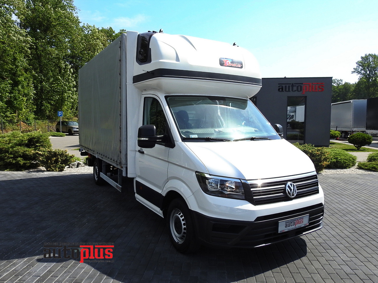 VOLKSWAGEN CRAFTER TARPAULIN LIFT 8 PALLETS WEBASTO CRUISE CONTROL 180HP - Dostavno vozilo s ceradom: slika VOLKSWAGEN CRAFTER TARPAULIN LIFT 8 PALLETS WEBASTO CRUISE CONTROL 180HP - Dostavno vozilo s ceradom VOLKSWAGEN CRAFTER TARPAULIN LIFT 8 PALLETS WEBASTO CRUISE CONTROL 180HP - Dostavno vozilo s ceradom: slika VOLKSWAGEN CRAFTER TARPAULIN LIFT 8 PALLETS WEBASTO CRUISE CONTROL 180HP - Dostavno vozilo s ceradom