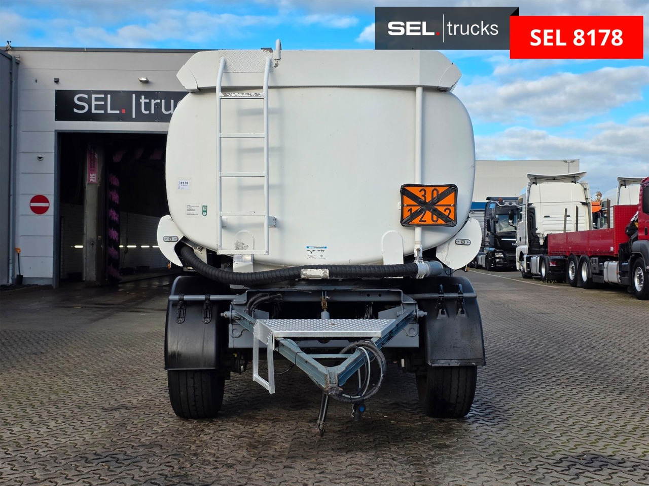 Esterer, Ulrich TA 18.186 /Alu-Felgen /ADR AT / - Prikolica cisterna: slika Esterer, Ulrich TA 18.186 /Alu-Felgen /ADR AT / - Prikolica cisterna Esterer, Ulrich TA 18.186 /Alu-Felgen /ADR AT / - Prikolica cisterna: slika Esterer, Ulrich TA 18.186 /Alu-Felgen /ADR AT / - Prikolica cisterna