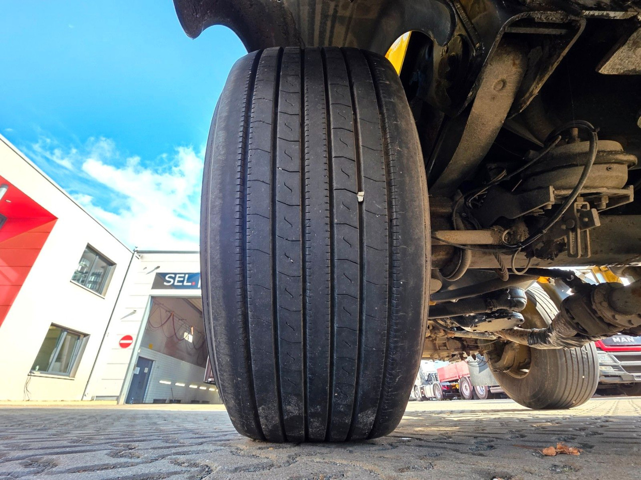 Silos poluprikolica Feldbinder EUT 58.2 / 58 m3: slika Silos poluprikolica Feldbinder EUT 58.2 / 58 m3 Silos poluprikolica Feldbinder EUT 58.2 / 58 m3: slika Silos poluprikolica Feldbinder EUT 58.2 / 58 m3