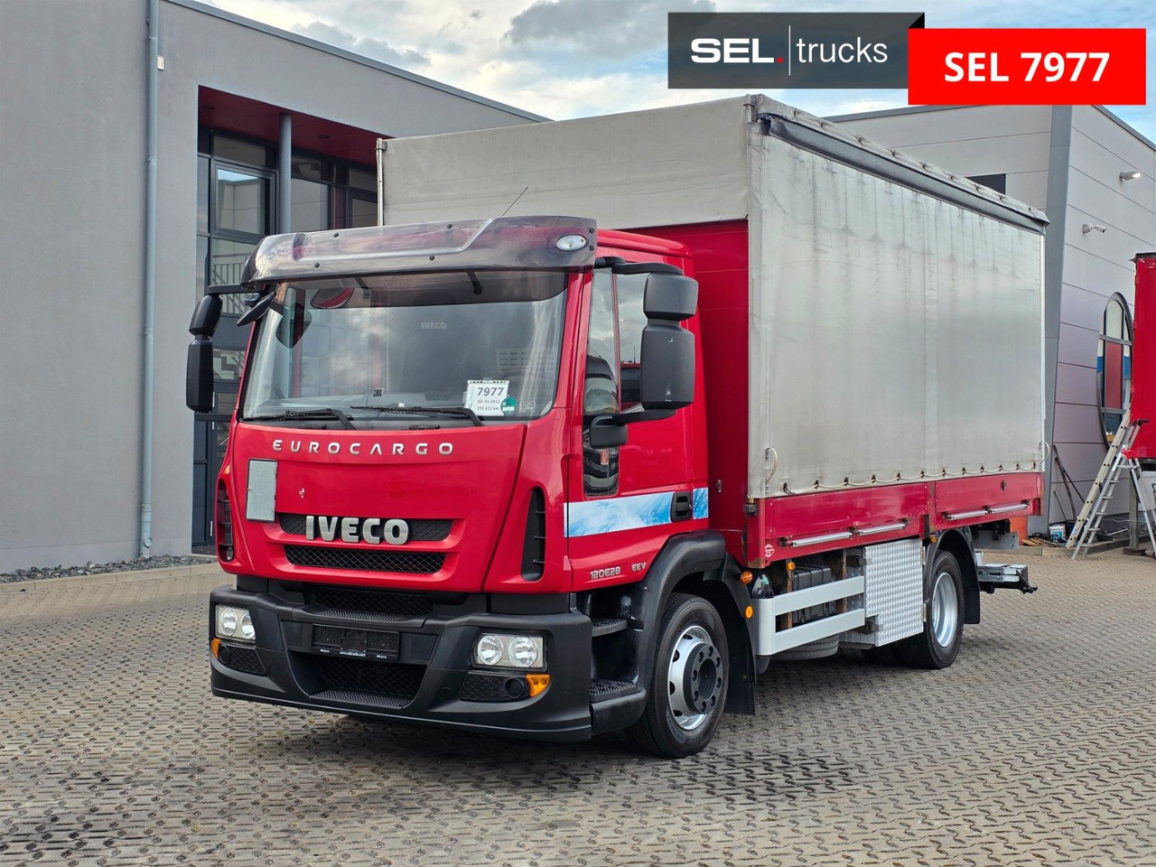 Iveco Eurocargo 120E28 / Ladebordwand / Aluklappen - Kamion s ceradom: slika Iveco Eurocargo 120E28 / Ladebordwand / Aluklappen - Kamion s ceradom Iveco Eurocargo 120E28 / Ladebordwand / Aluklappen - Kamion s ceradom: slika Iveco Eurocargo 120E28 / Ladebordwand / Aluklappen - Kamion s ceradom