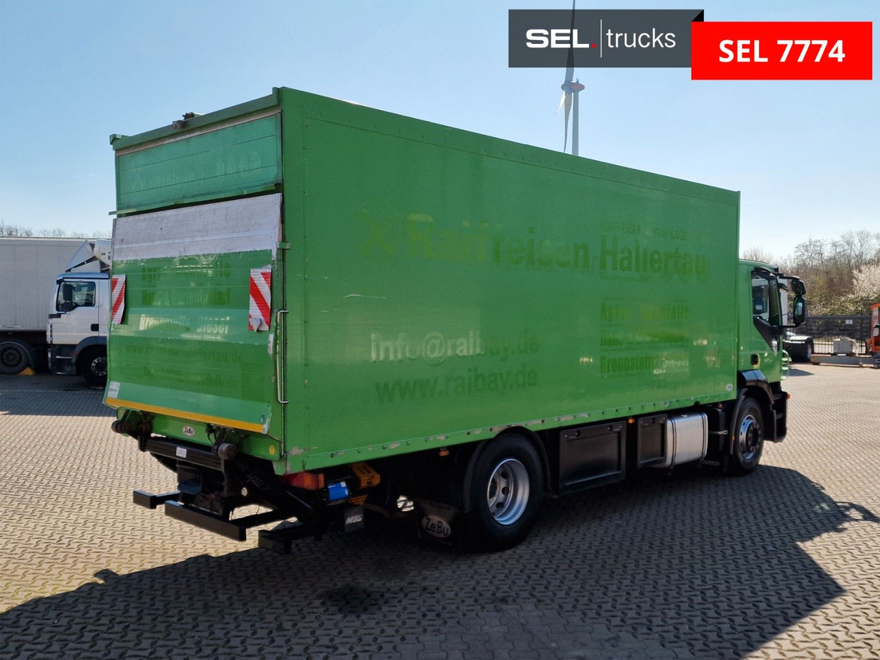 Iveco Stralis 360 / Ladebordwand - Kamion sandučar: slika Iveco Stralis 360 / Ladebordwand - Kamion sandučar Iveco Stralis 360 / Ladebordwand - Kamion sandučar: slika Iveco Stralis 360 / Ladebordwand - Kamion sandučar