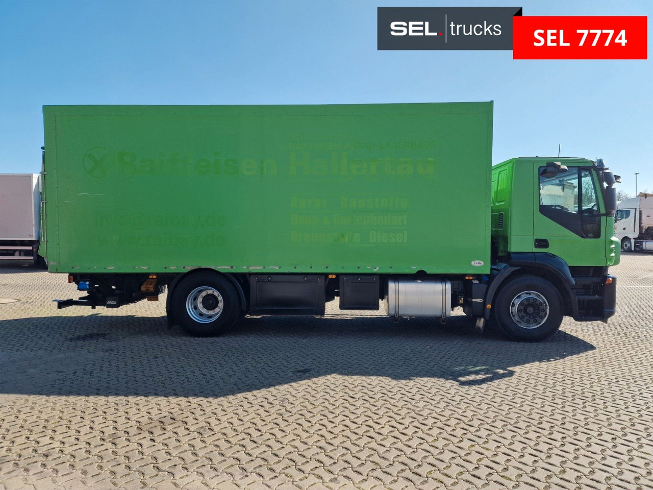 Iveco Stralis 360 / Ladebordwand - Kamion sandučar: slika Iveco Stralis 360 / Ladebordwand - Kamion sandučar Iveco Stralis 360 / Ladebordwand - Kamion sandučar: slika Iveco Stralis 360 / Ladebordwand - Kamion sandučar