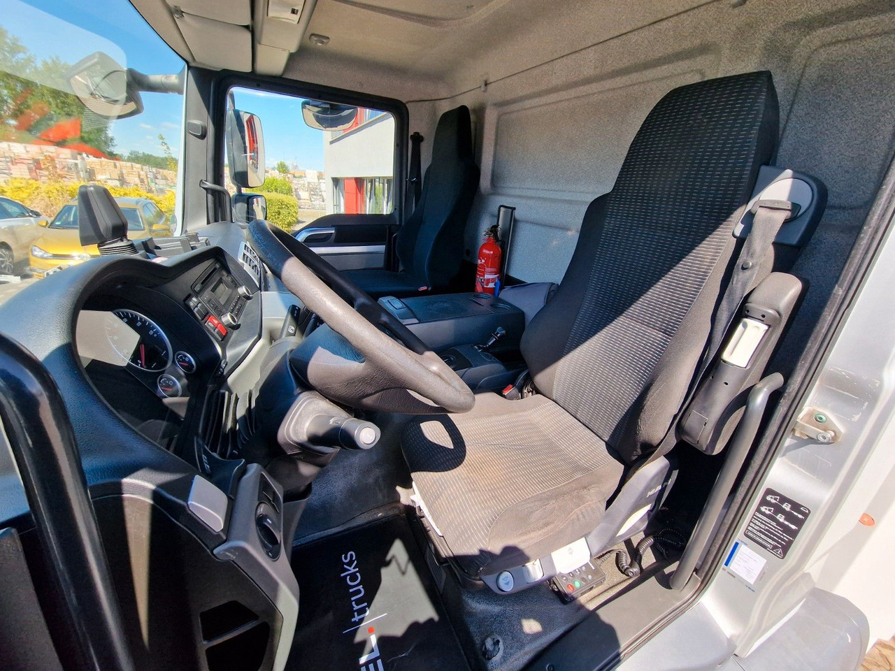 Kamion hladnjača MAN TGM 18.290 4X2 LL / Ldbw / Carrier Supra 1250Mt: slika Kamion hladnjača MAN TGM 18.290 4X2 LL / Ldbw / Carrier Supra 1250Mt Kamion hladnjača MAN TGM 18.290 4X2 LL / Ldbw / Carrier Supra 1250Mt: slika Kamion hladnjača MAN TGM 18.290 4X2 LL / Ldbw / Carrier Supra 1250Mt