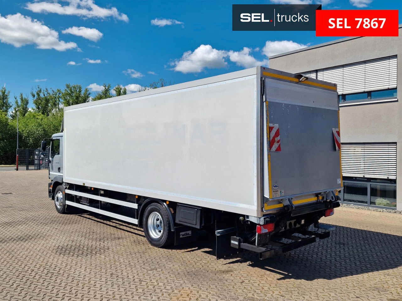 Kamion hladnjača MAN TGM 18.290 4X2 LL / Ldbw / Carrier Supra 1250Mt: slika Kamion hladnjača MAN TGM 18.290 4X2 LL / Ldbw / Carrier Supra 1250Mt Kamion hladnjača MAN TGM 18.290 4X2 LL / Ldbw / Carrier Supra 1250Mt: slika Kamion hladnjača MAN TGM 18.290 4X2 LL / Ldbw / Carrier Supra 1250Mt