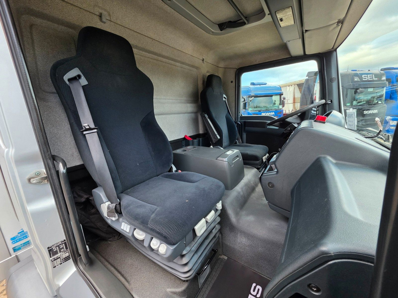 Kamion hladnjača MAN TGM 18.290 4X2 LL / Ldbw / Triple Verdampfer: slika Kamion hladnjača MAN TGM 18.290 4X2 LL / Ldbw / Triple Verdampfer Kamion hladnjača MAN TGM 18.290 4X2 LL / Ldbw / Triple Verdampfer: slika Kamion hladnjača MAN TGM 18.290 4X2 LL / Ldbw / Triple Verdampfer