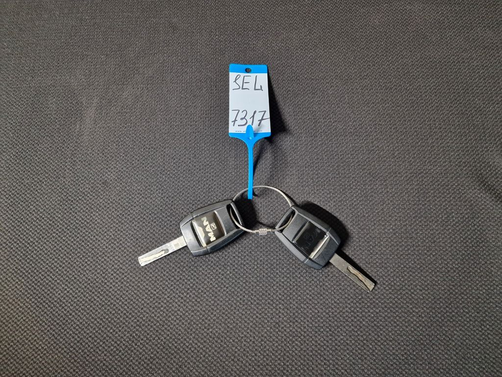 Kamion s kranom MAN TGM 18.340 4X2 BL /Standklima/HIAB 144 GLAS: slika Kamion s kranom MAN TGM 18.340 4X2 BL /Standklima/HIAB 144 GLAS Kamion s kranom MAN TGM 18.340 4X2 BL /Standklima/HIAB 144 GLAS: slika Kamion s kranom MAN TGM 18.340 4X2 BL /Standklima/HIAB 144 GLAS