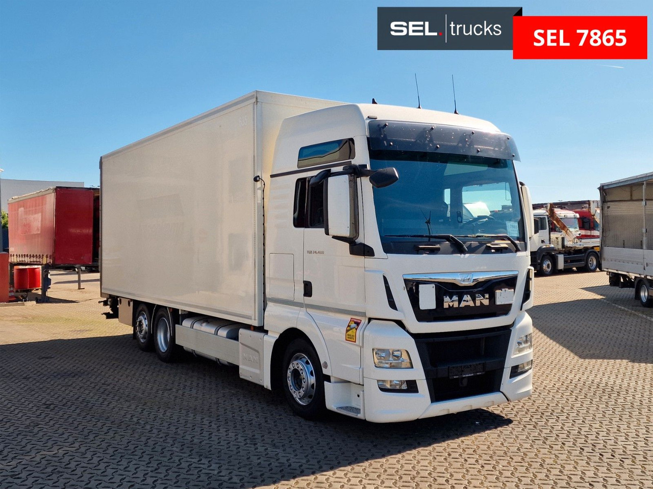 MAN TGX 24.400 6X2-2 LL-U / Intarder / Ldbw / Konvek - Kamion sandučar: slika MAN TGX 24.400 6X2-2 LL-U / Intarder / Ldbw / Konvek - Kamion sandučar MAN TGX 24.400 6X2-2 LL-U / Intarder / Ldbw / Konvek - Kamion sandučar: slika MAN TGX 24.400 6X2-2 LL-U / Intarder / Ldbw / Konvek - Kamion sandučar