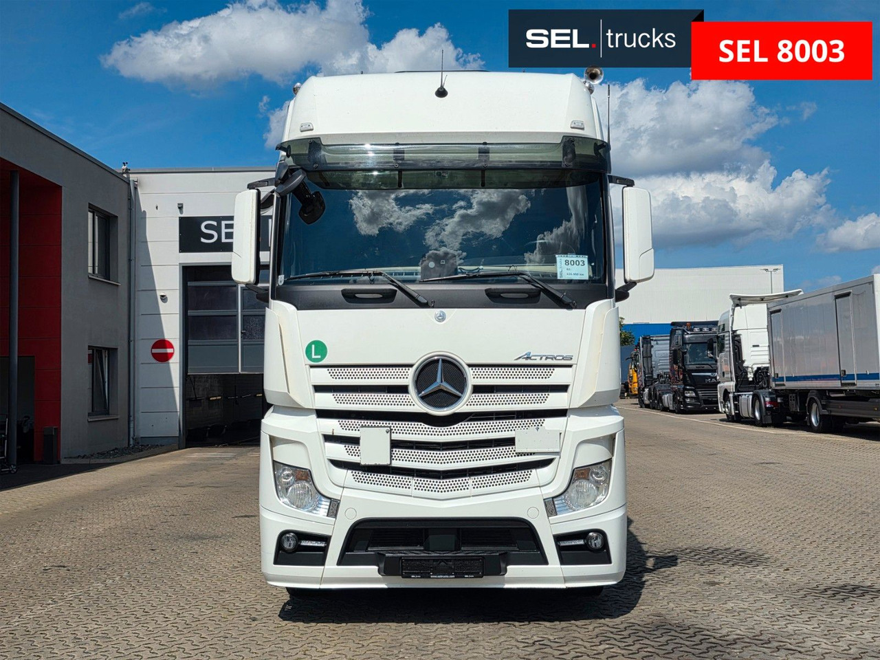 Mercedes-Benz Actros 2551 /Retarder/Ldbw/Konvekta/Lenkachse - Kamion sandučar: slika  Mercedes-Benz Actros 2551 /Retarder/Ldbw/Konvekta/Lenkachse - Kamion sandučar Mercedes-Benz Actros 2551 /Retarder/Ldbw/Konvekta/Lenkachse - Kamion sandučar: slika  Mercedes-Benz Actros 2551 /Retarder/Ldbw/Konvekta/Lenkachse - Kamion sandučar