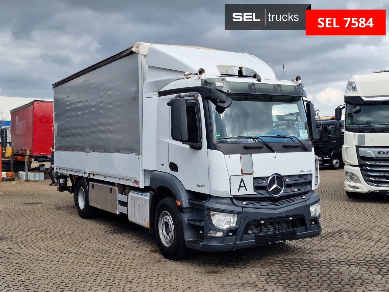 Mercedes-Benz Antos 1840 / Ladebordwand - Kamion s ceradom: slika Mercedes-Benz Antos 1840 / Ladebordwand - Kamion s ceradom Mercedes-Benz Antos 1840 / Ladebordwand - Kamion s ceradom: slika Mercedes-Benz Antos 1840 / Ladebordwand - Kamion s ceradom