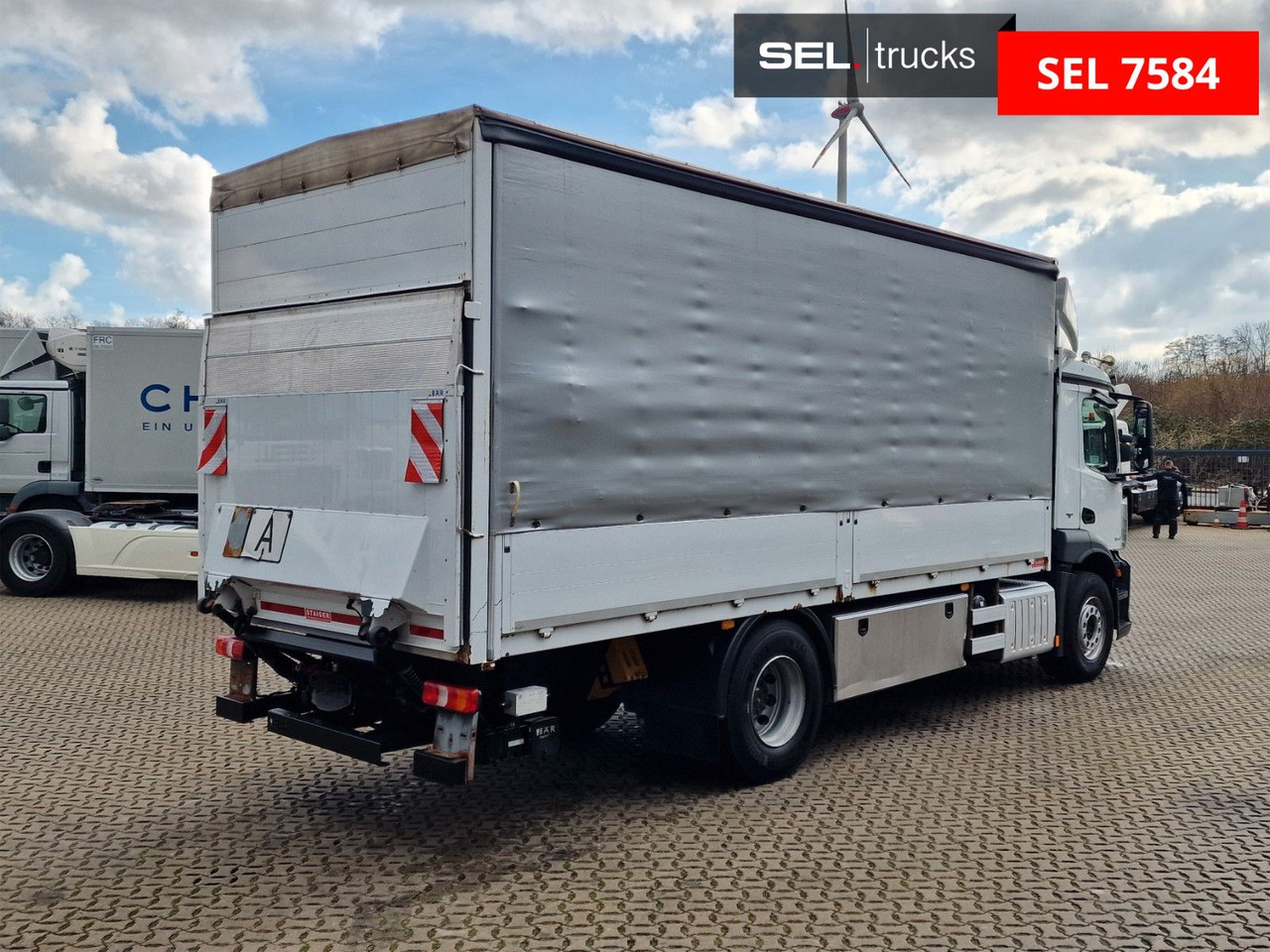 Mercedes-Benz Antos 1840 / Ladebordwand - Kamion s ceradom: slika Mercedes-Benz Antos 1840 / Ladebordwand - Kamion s ceradom Mercedes-Benz Antos 1840 / Ladebordwand - Kamion s ceradom: slika Mercedes-Benz Antos 1840 / Ladebordwand - Kamion s ceradom