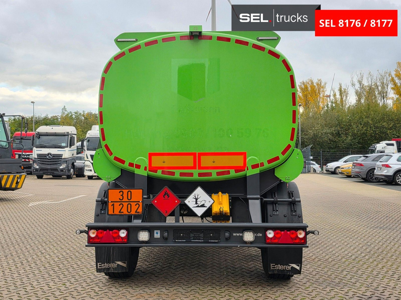 Kamion cisterna Mercedes-Benz Antos 2643 / Ret. / ADR AT / Lenkachse /KOMPLETT: slika Kamion cisterna Mercedes-Benz Antos 2643 / Ret. / ADR AT / Lenkachse /KOMPLETT Kamion cisterna Mercedes-Benz Antos 2643 / Ret. / ADR AT / Lenkachse /KOMPLETT: slika Kamion cisterna Mercedes-Benz Antos 2643 / Ret. / ADR AT / Lenkachse /KOMPLETT