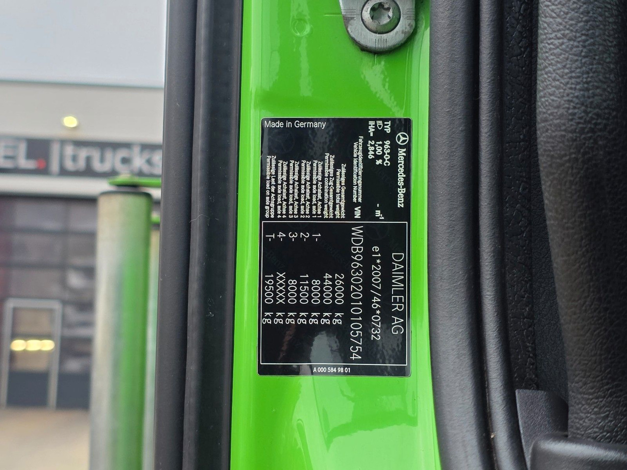 Kamion cisterna Mercedes-Benz Antos 2643 / Ret. / ADR AT / Lenkachse /KOMPLETT: slika Kamion cisterna Mercedes-Benz Antos 2643 / Ret. / ADR AT / Lenkachse /KOMPLETT Kamion cisterna Mercedes-Benz Antos 2643 / Ret. / ADR AT / Lenkachse /KOMPLETT: slika Kamion cisterna Mercedes-Benz Antos 2643 / Ret. / ADR AT / Lenkachse /KOMPLETT