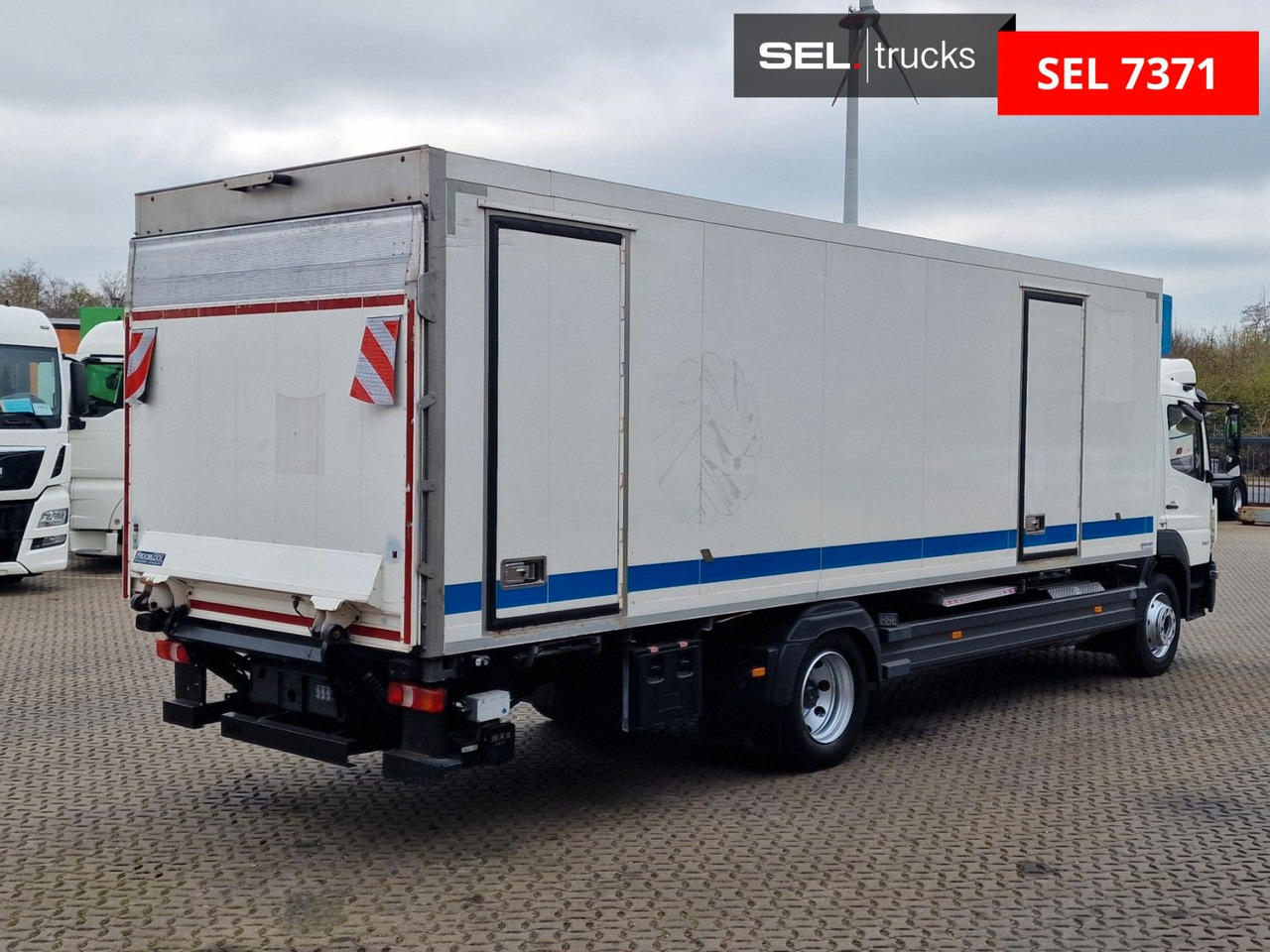 Mercedes-Benz Atego 1530 / Ladebordwand / Frigoblock FK25L - Kamion hladnjača: slika Mercedes-Benz Atego 1530 / Ladebordwand / Frigoblock FK25L - Kamion hladnjača Mercedes-Benz Atego 1530 / Ladebordwand / Frigoblock FK25L - Kamion hladnjača: slika Mercedes-Benz Atego 1530 / Ladebordwand / Frigoblock FK25L - Kamion hladnjača