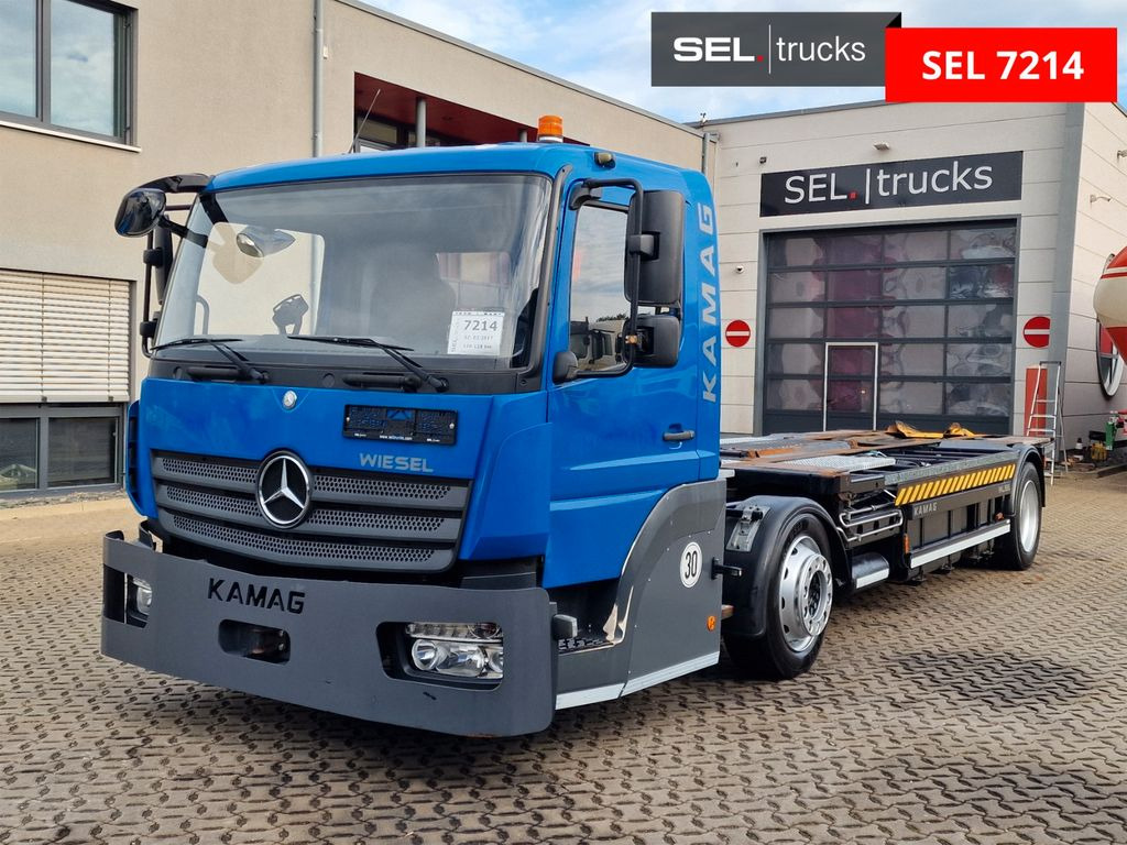 Mercedes-Benz KAMAG WBH25 - Transporter kontejnera/ Kamion s izmjenjivim sanducima: slika Mercedes-Benz KAMAG WBH25 - Transporter kontejnera/ Kamion s izmjenjivim sanducima Mercedes-Benz KAMAG WBH25 - Transporter kontejnera/ Kamion s izmjenjivim sanducima: slika Mercedes-Benz KAMAG WBH25 - Transporter kontejnera/ Kamion s izmjenjivim sanducima