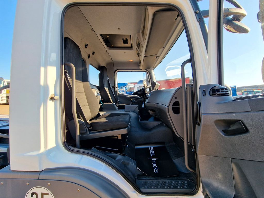 Transporter kontejnera/ Kamion s izmjenjivim sanducima Mercedes-Benz Kamag WBH25: slika Transporter kontejnera/ Kamion s izmjenjivim sanducima Mercedes-Benz Kamag WBH25