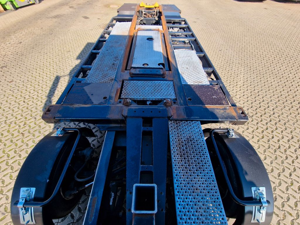 Transporter kontejnera/ Kamion s izmjenjivim sanducima Mercedes-Benz Kamag WBH25: slika Transporter kontejnera/ Kamion s izmjenjivim sanducima Mercedes-Benz Kamag WBH25