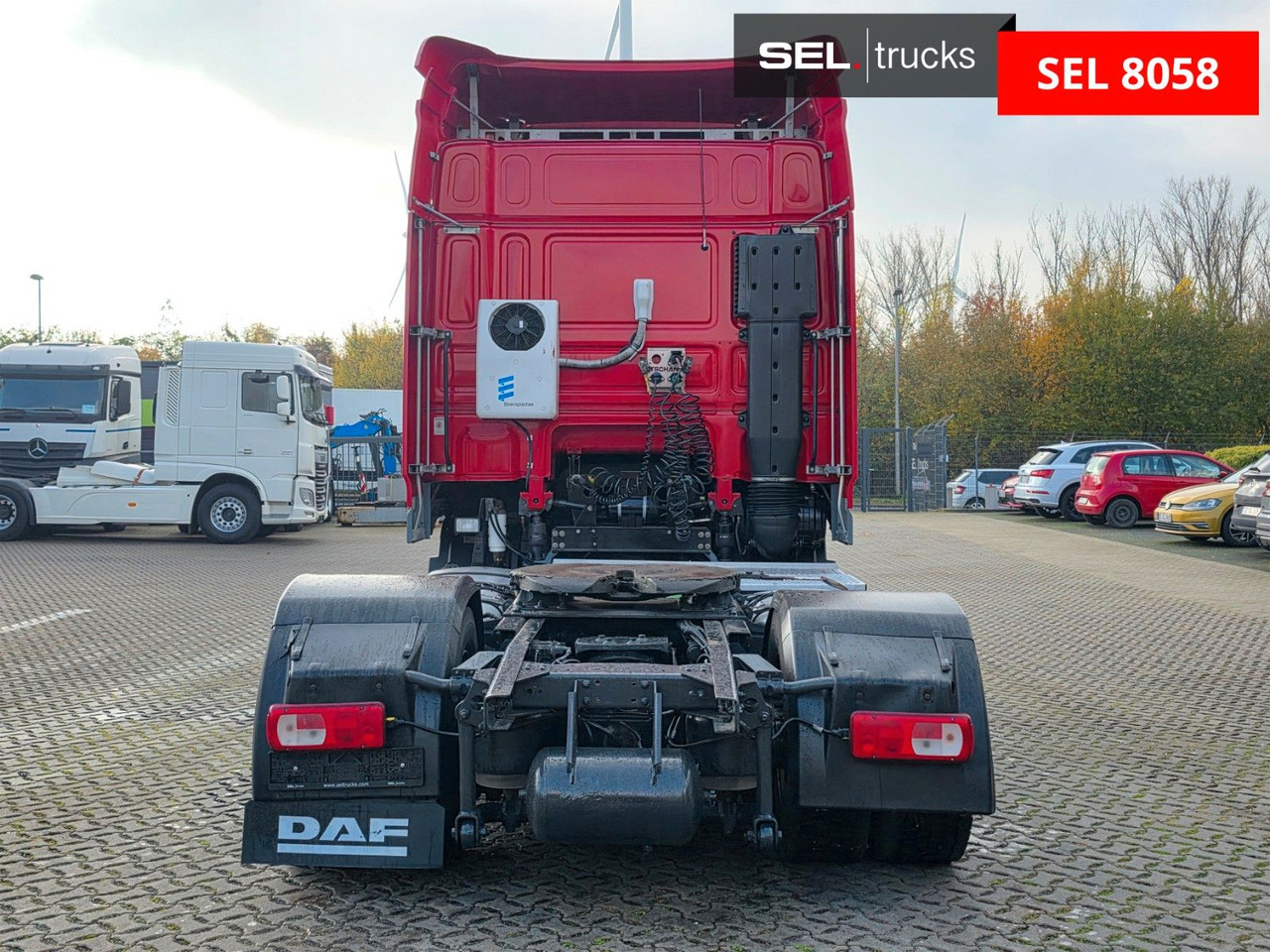 Tegljač DAF XF 105.460 / ZF Intarder / Standklimaanlage: slika Tegljač DAF XF 105.460 / ZF Intarder / Standklimaanlage Tegljač DAF XF 105.460 / ZF Intarder / Standklimaanlage: slika Tegljač DAF XF 105.460 / ZF Intarder / Standklimaanlage