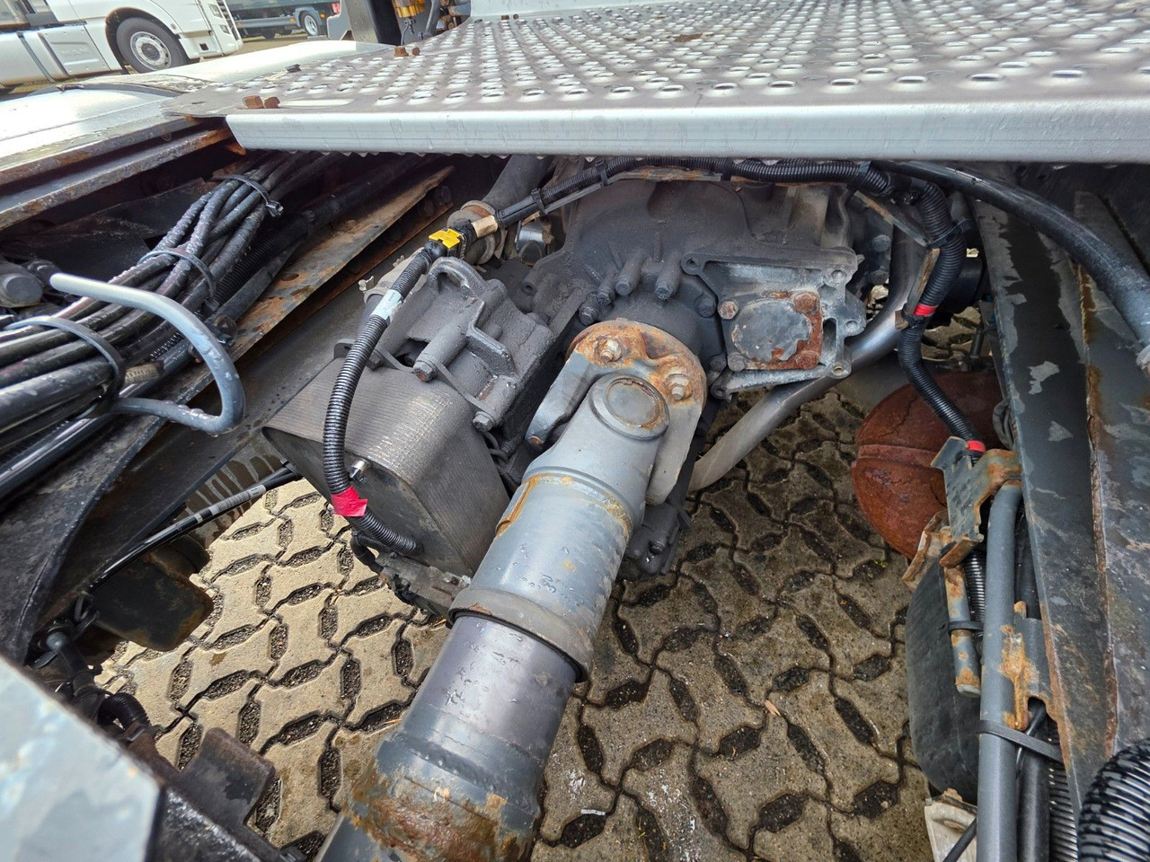 Tegljač DAF XF 105.460 / ZF Intarder / Standklimaanlage: slika Tegljač DAF XF 105.460 / ZF Intarder / Standklimaanlage Tegljač DAF XF 105.460 / ZF Intarder / Standklimaanlage: slika Tegljač DAF XF 105.460 / ZF Intarder / Standklimaanlage