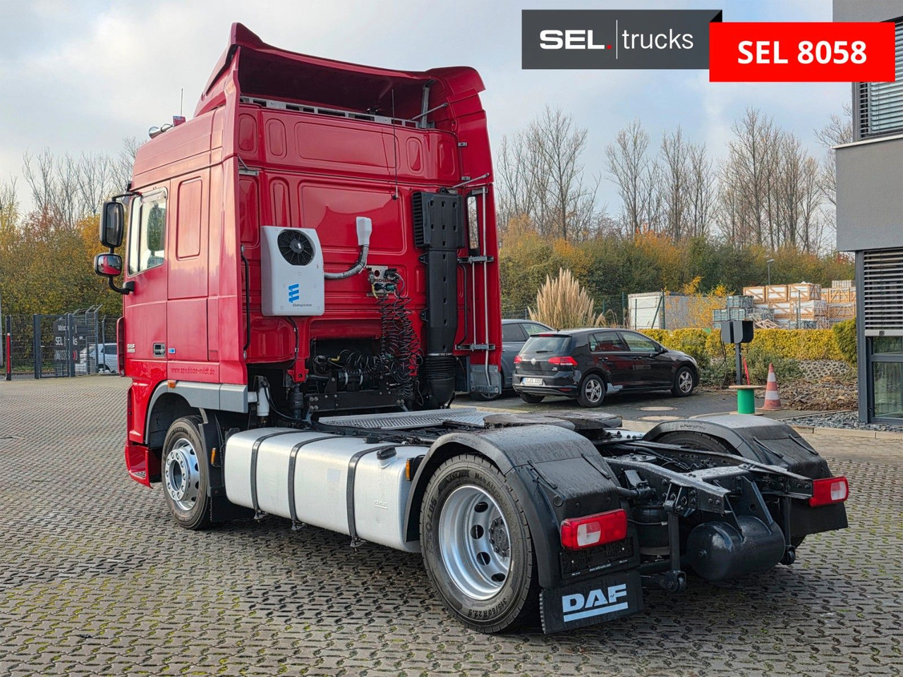 Tegljač DAF XF 105.460 / ZF Intarder / Standklimaanlage: slika Tegljač DAF XF 105.460 / ZF Intarder / Standklimaanlage Tegljač DAF XF 105.460 / ZF Intarder / Standklimaanlage: slika Tegljač DAF XF 105.460 / ZF Intarder / Standklimaanlage