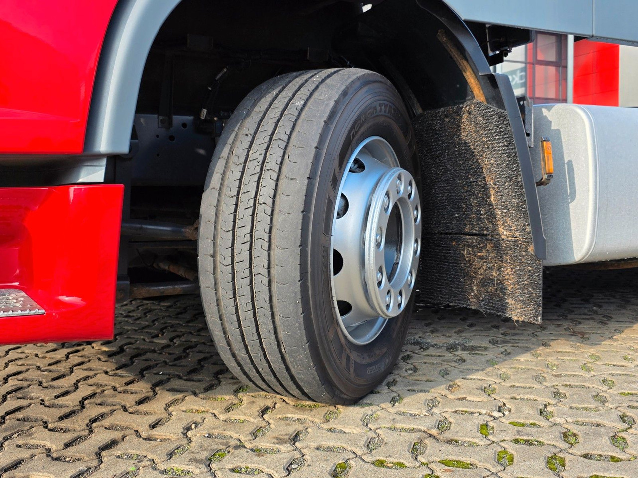 Tegljač DAF XF 105.460 / ZF Intarder / Standklimaanlage: slika Tegljač DAF XF 105.460 / ZF Intarder / Standklimaanlage Tegljač DAF XF 105.460 / ZF Intarder / Standklimaanlage: slika Tegljač DAF XF 105.460 / ZF Intarder / Standklimaanlage