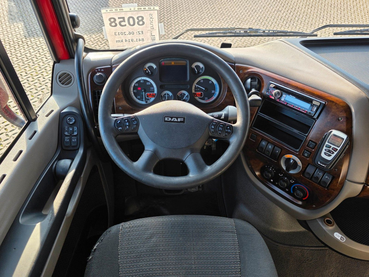 Tegljač DAF XF 105.460 / ZF Intarder / Standklimaanlage: slika Tegljač DAF XF 105.460 / ZF Intarder / Standklimaanlage Tegljač DAF XF 105.460 / ZF Intarder / Standklimaanlage: slika Tegljač DAF XF 105.460 / ZF Intarder / Standklimaanlage