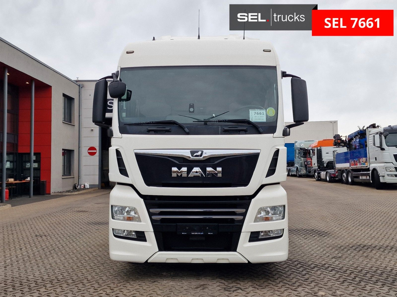 MAN TGX 18.460 4X2 LLS-U - Tegljač: slika MAN TGX 18.460 4X2 LLS-U - Tegljač MAN TGX 18.460 4X2 LLS-U - Tegljač: slika MAN TGX 18.460 4X2 LLS-U - Tegljač