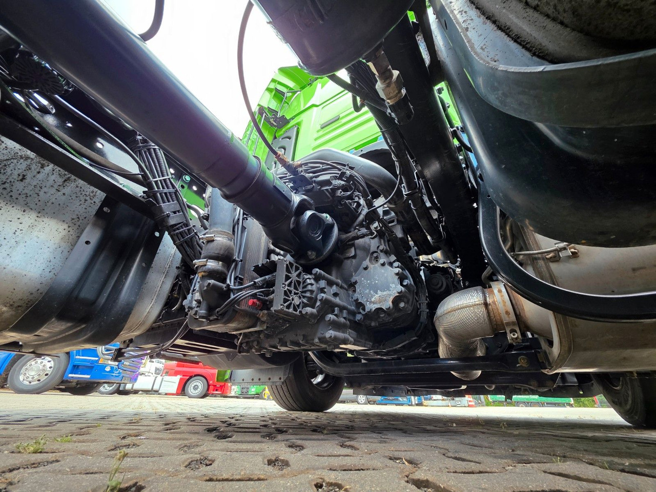 Tegljač MAN TGX 18.460 4X2 LLS-U /Retarder /2 Tanks /ADR  AT: slika Tegljač MAN TGX 18.460 4X2 LLS-U /Retarder /2 Tanks /ADR  AT Tegljač MAN TGX 18.460 4X2 LLS-U /Retarder /2 Tanks /ADR  AT: slika Tegljač MAN TGX 18.460 4X2 LLS-U /Retarder /2 Tanks /ADR  AT