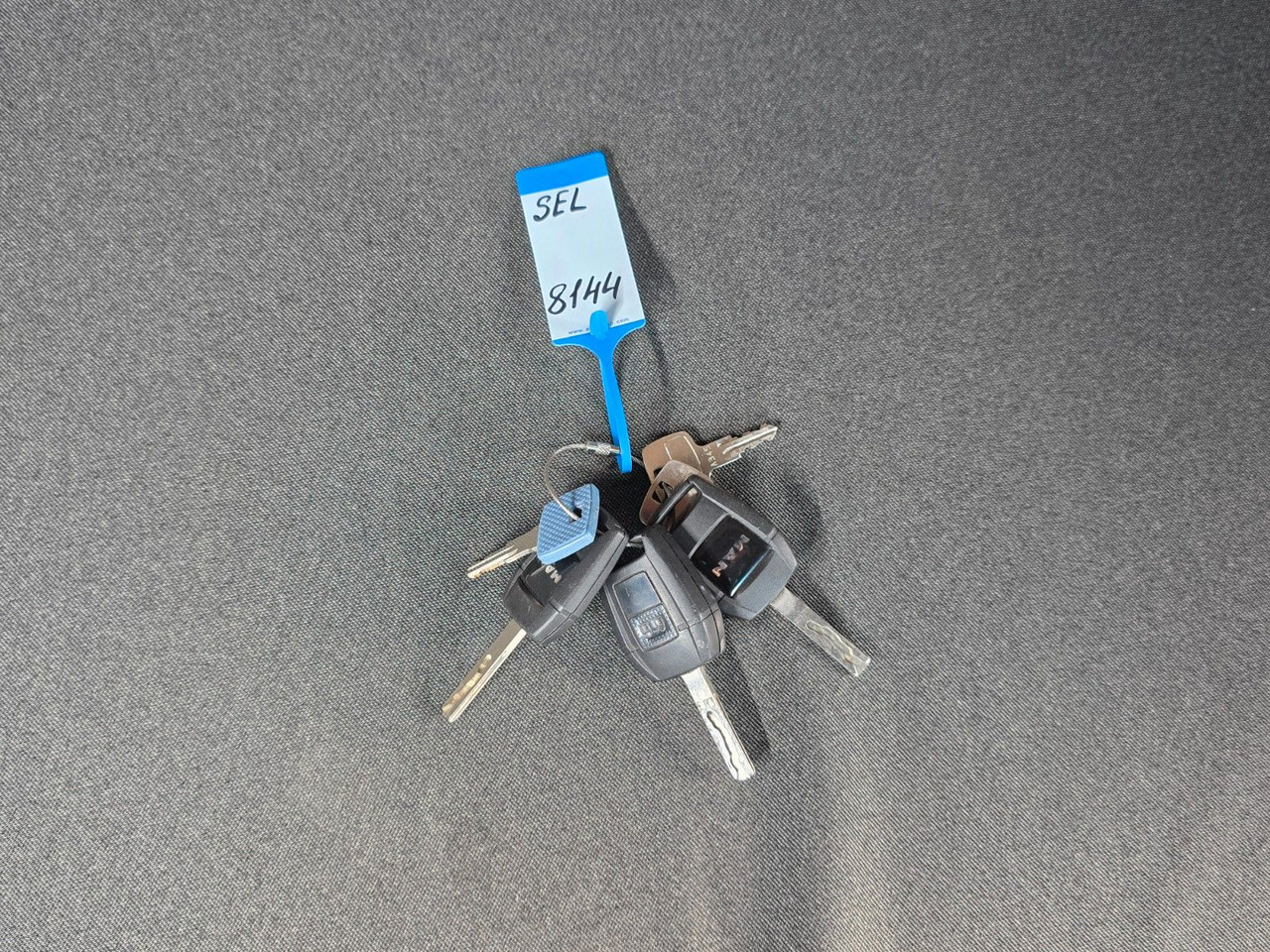 Tegljač MAN TGX 18.460 4X2 LLS-U / Retarder: slika Tegljač MAN TGX 18.460 4X2 LLS-U / Retarder