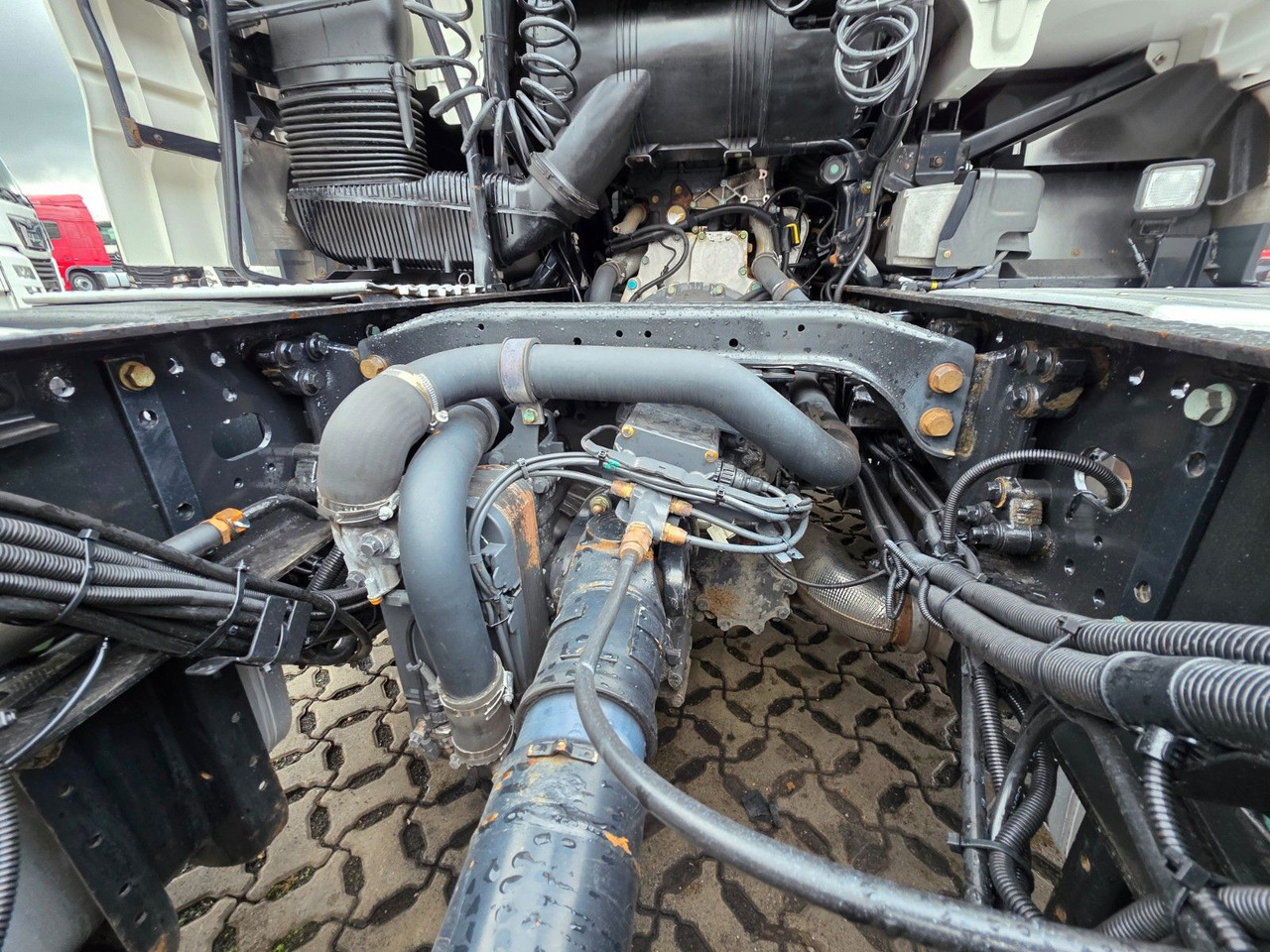 Tegljač MAN TGX 18.500 4x2 BLS / Retarder / 2 Tanks: slika Tegljač MAN TGX 18.500 4x2 BLS / Retarder / 2 Tanks Tegljač MAN TGX 18.500 4x2 BLS / Retarder / 2 Tanks: slika Tegljač MAN TGX 18.500 4x2 BLS / Retarder / 2 Tanks