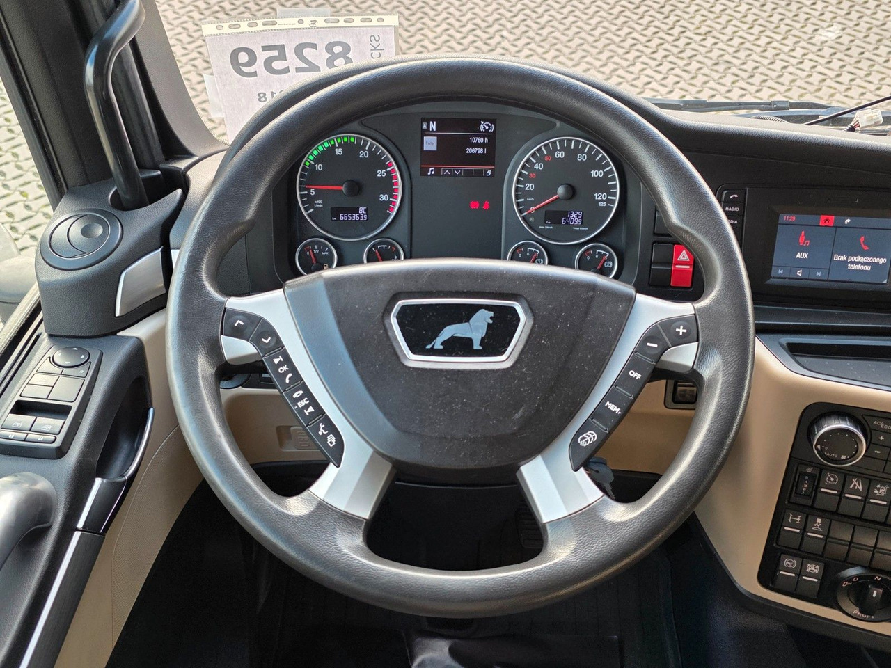 Tegljač MAN TGX 18.500 4x2 BLS / Retarder / 2 Tanks: slika Tegljač MAN TGX 18.500 4x2 BLS / Retarder / 2 Tanks Tegljač MAN TGX 18.500 4x2 BLS / Retarder / 2 Tanks: slika Tegljač MAN TGX 18.500 4x2 BLS / Retarder / 2 Tanks